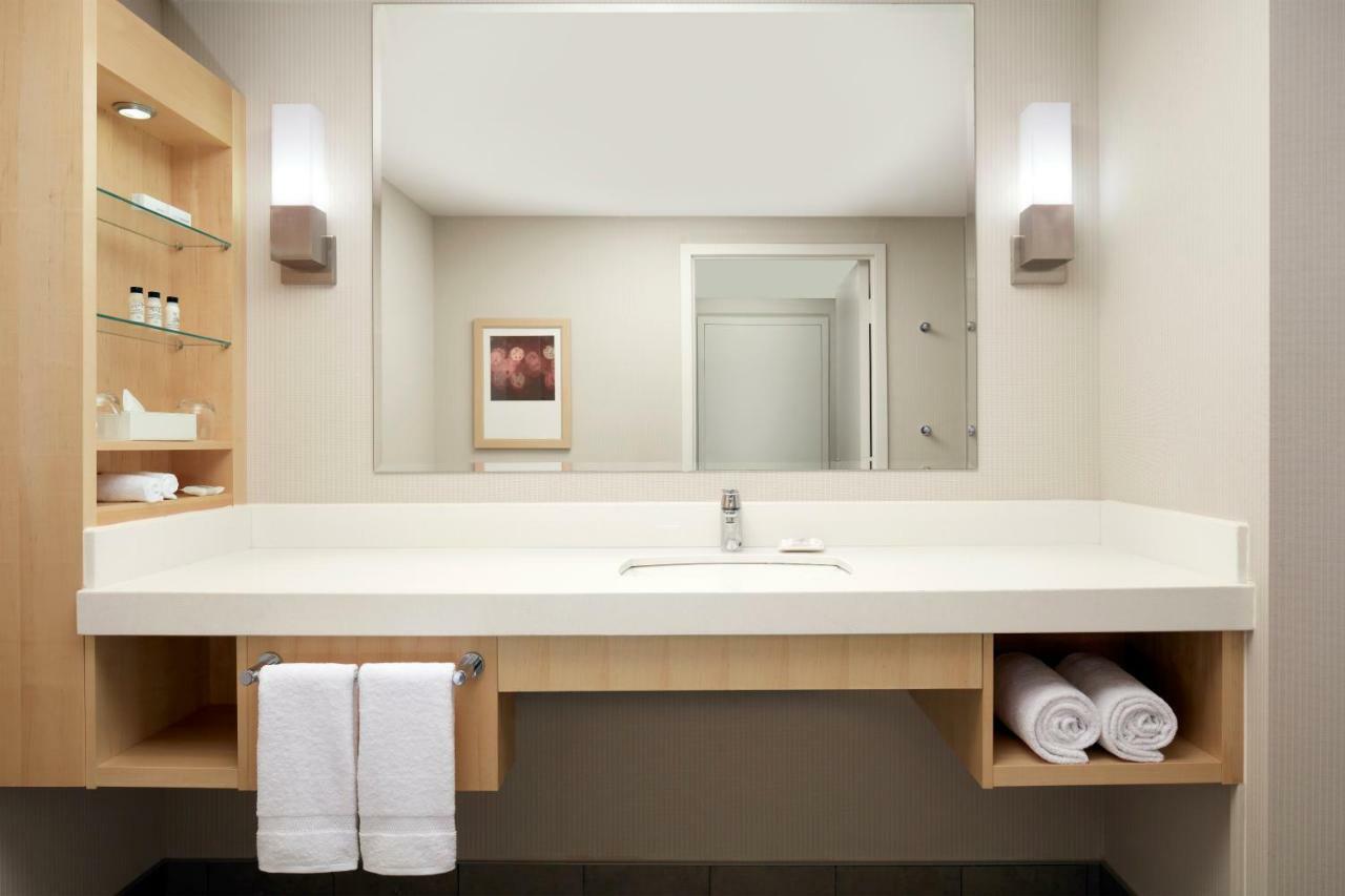Hotel Delta By Marriott 4*