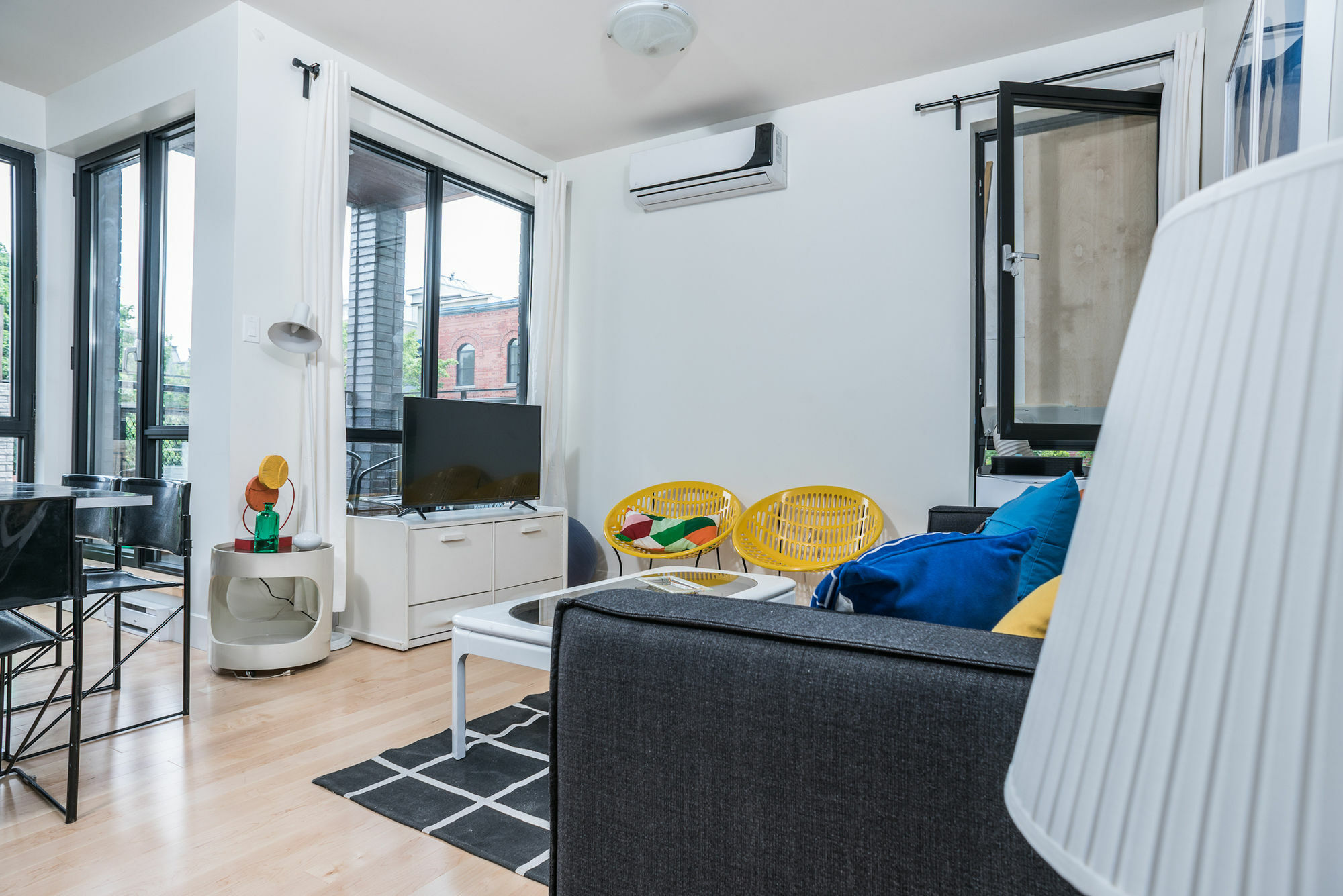 Apartment Airy 4br In Plateau By Sonder Montreal