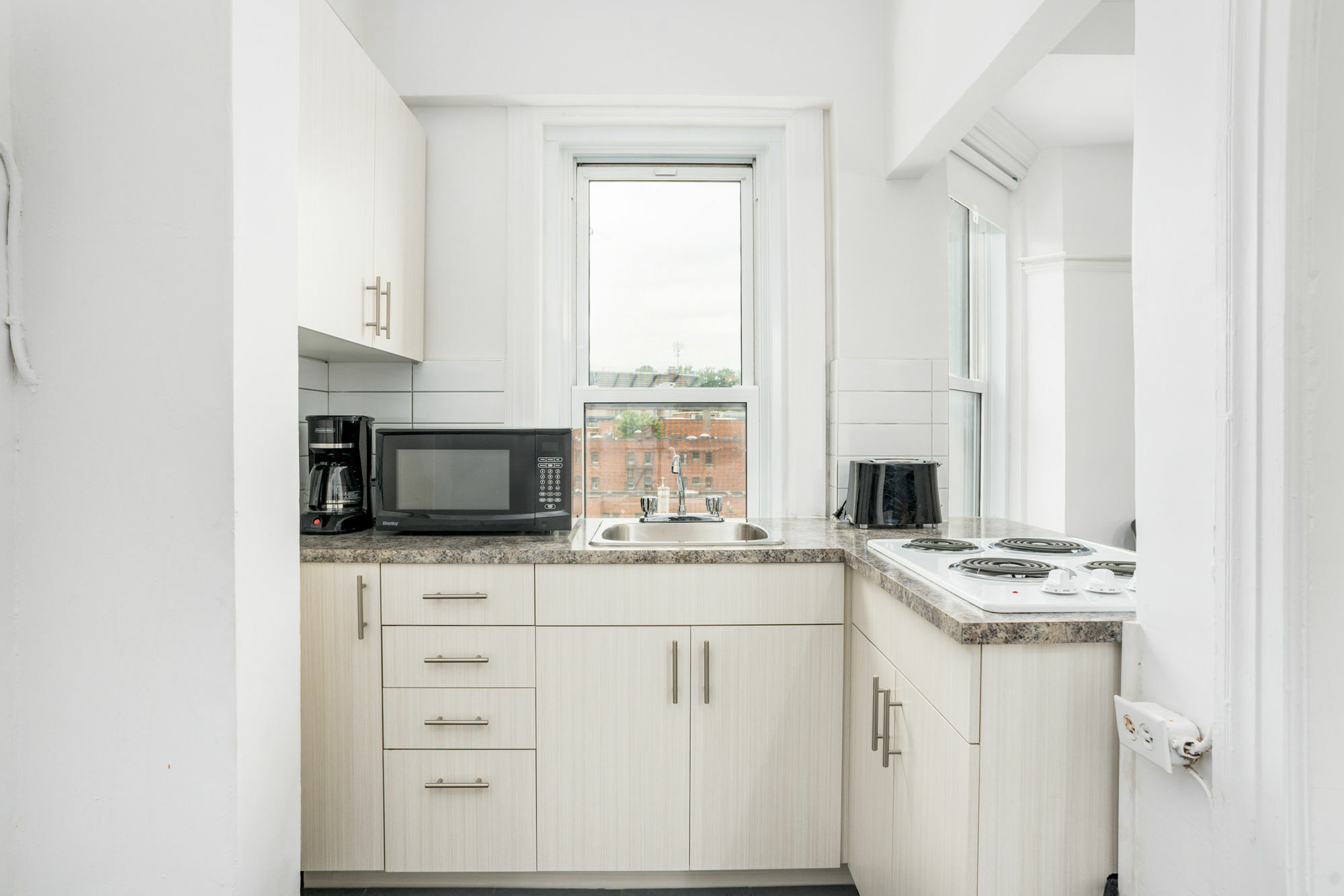 Lovely 4br In Milton Park By Sonder * Montreal