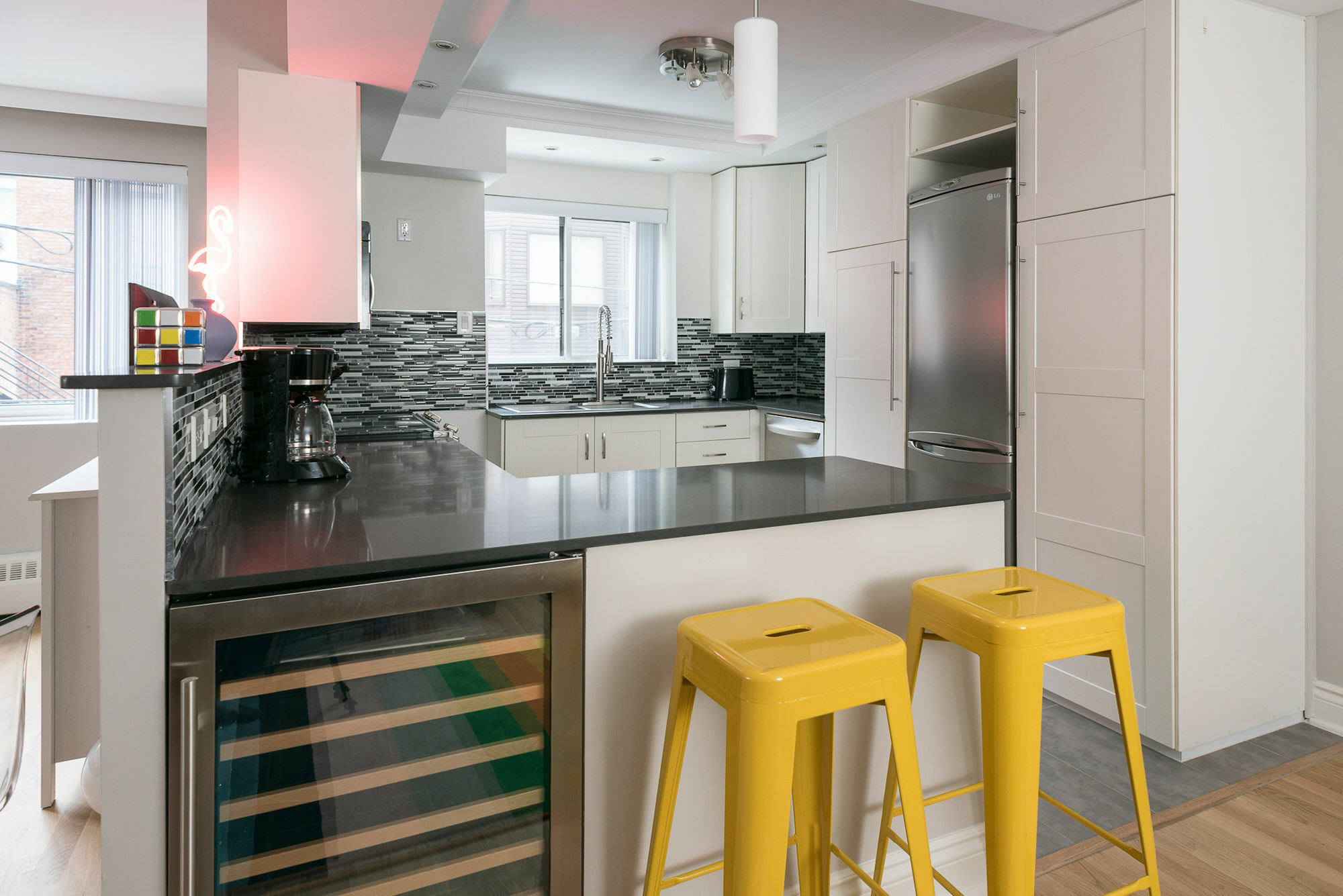 Apartment Unique 2br In Downtown Mtl By Sonder *