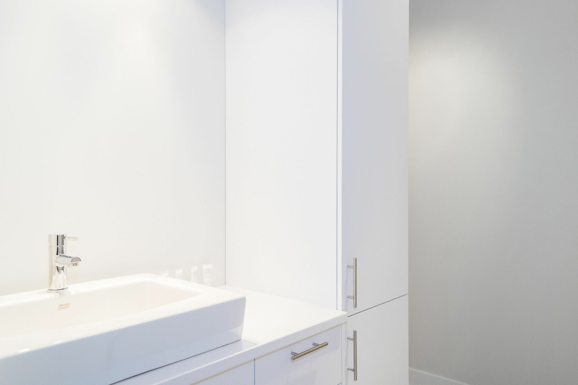 Lovely 2br In The Village By Sonder Montreal