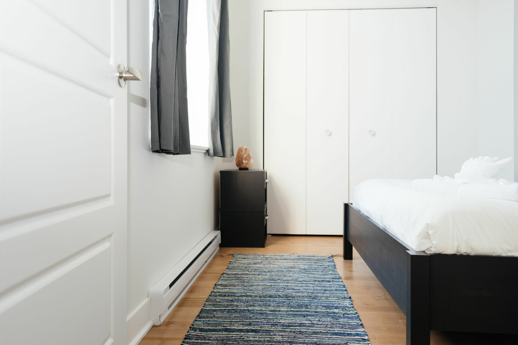 Lovely 2br In The Village By Sonder Apartment Montreal