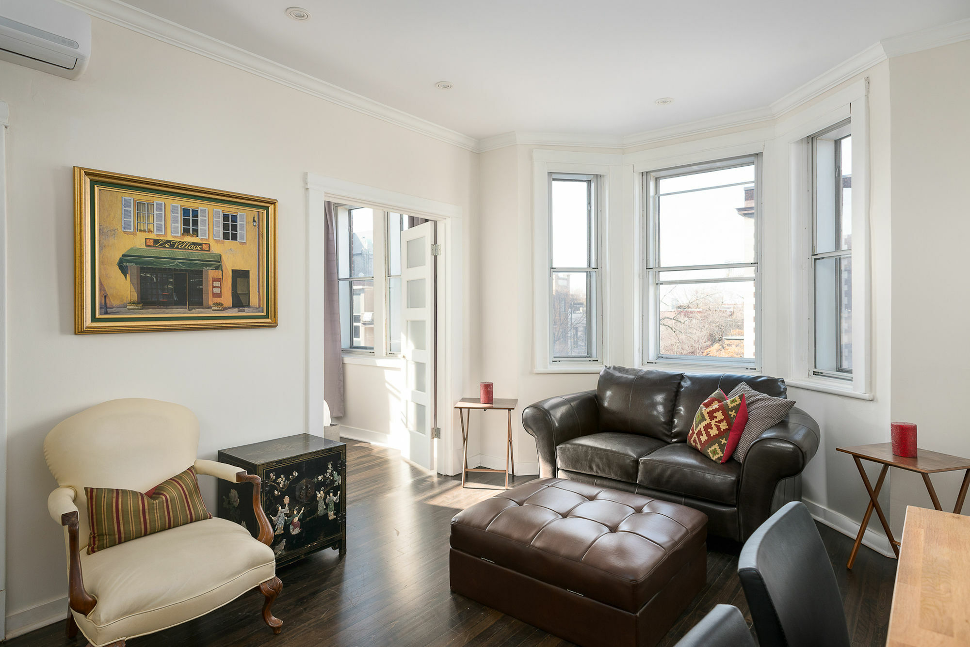 Apartment Architectural 2br In Mile End By Sonder Montreal