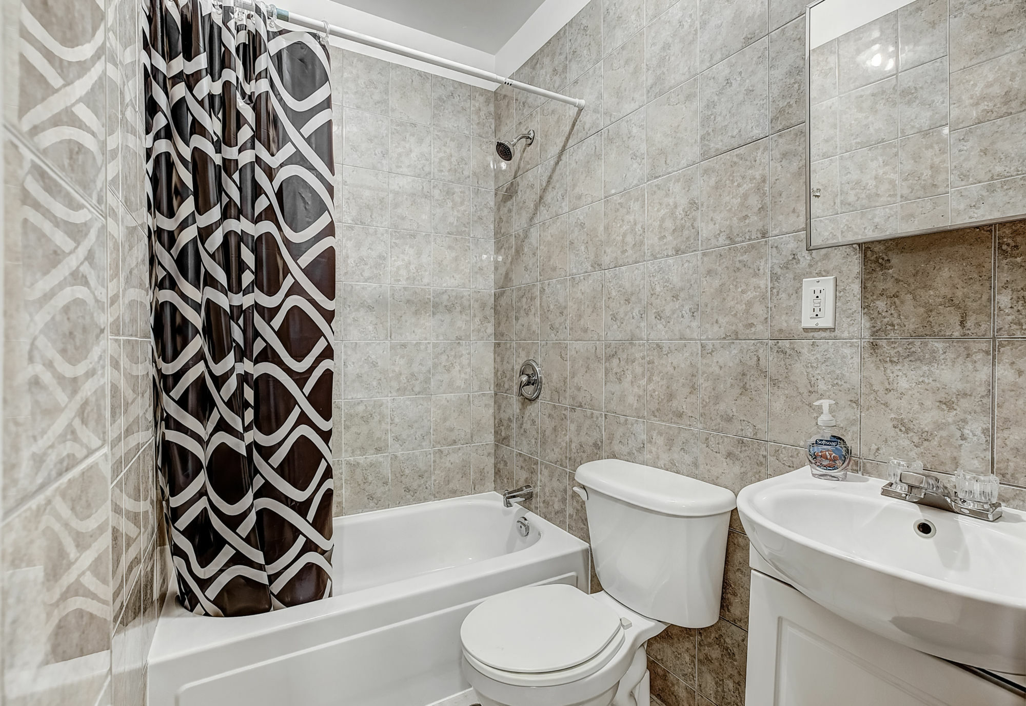 Hotel Destination Griffintown 4*