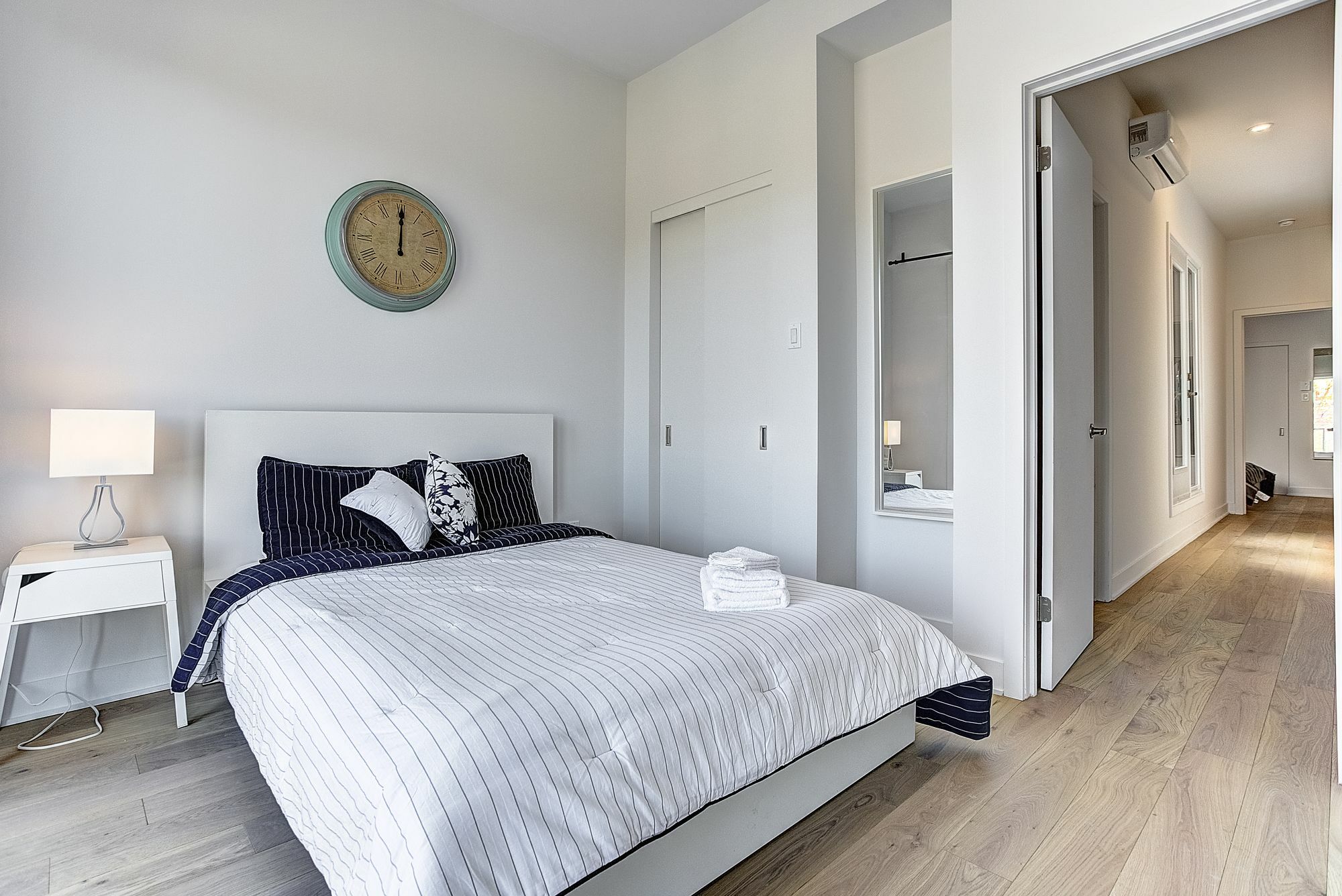 Destination Little Burgundy Dt Mtl Apartment *