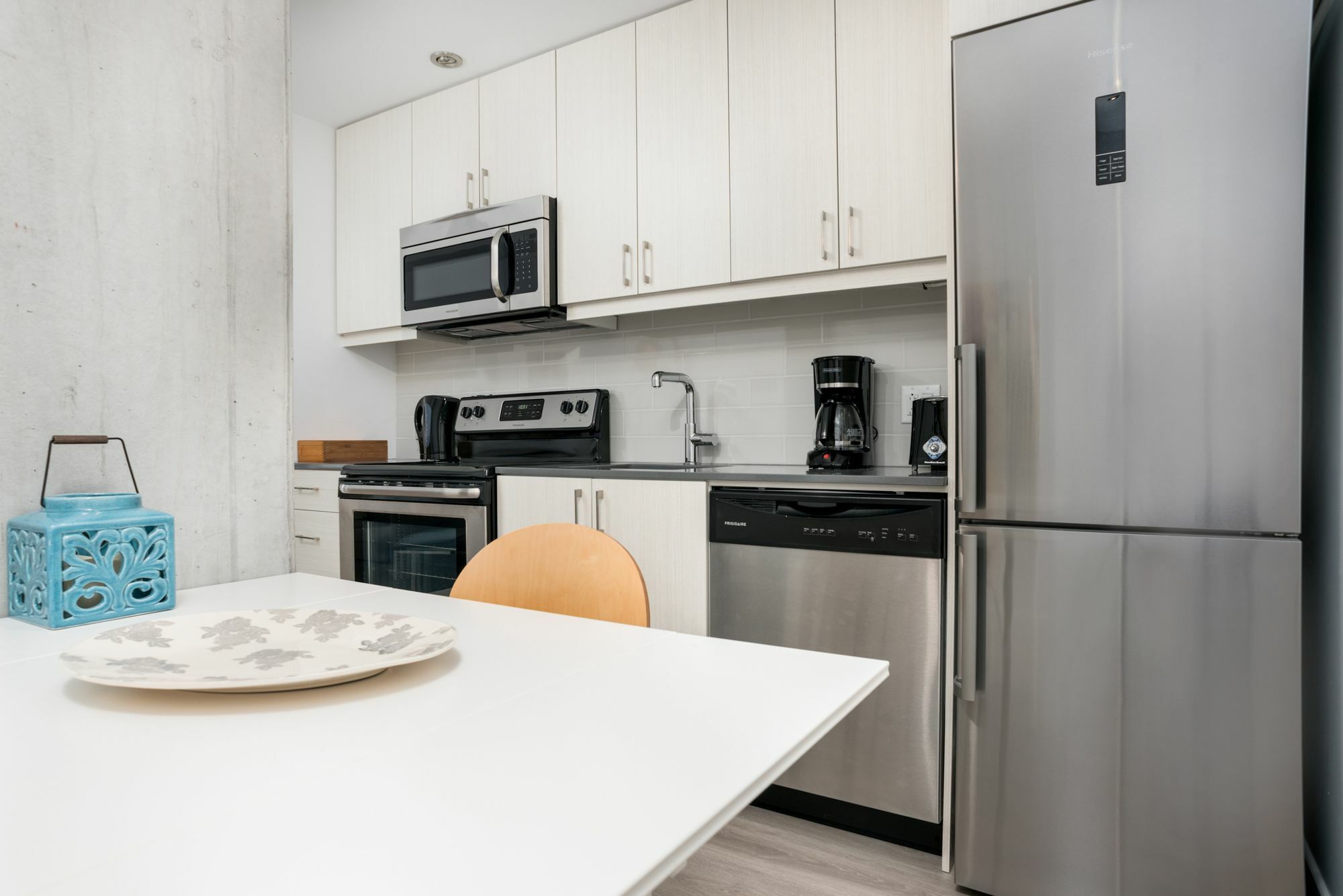 Sophisticated 1br In Old By Sonder Montreal
