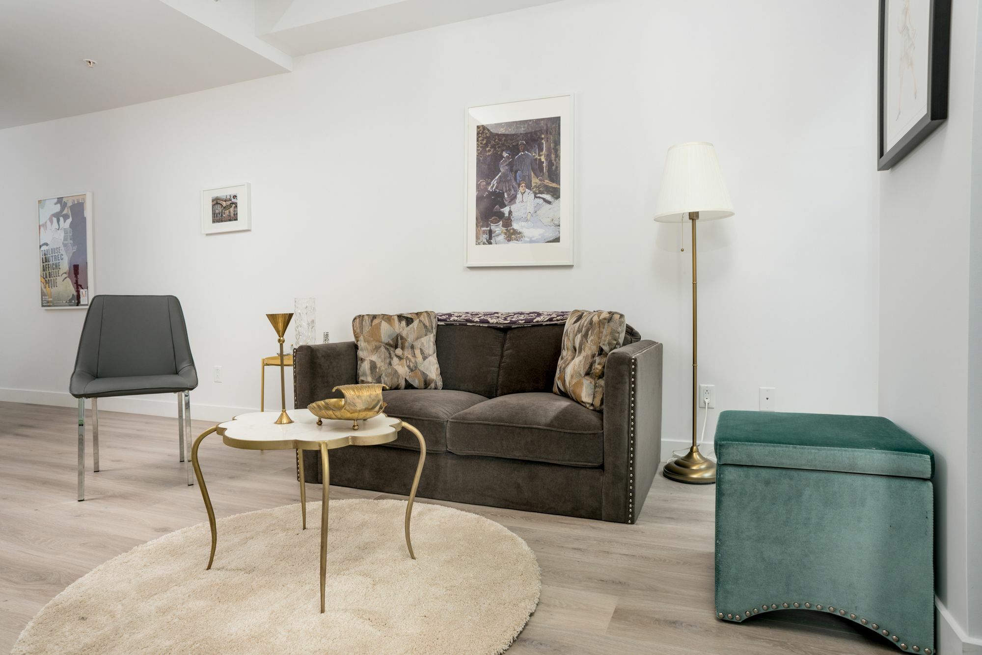 Sophisticated 1br In Old By Sonder Apartment