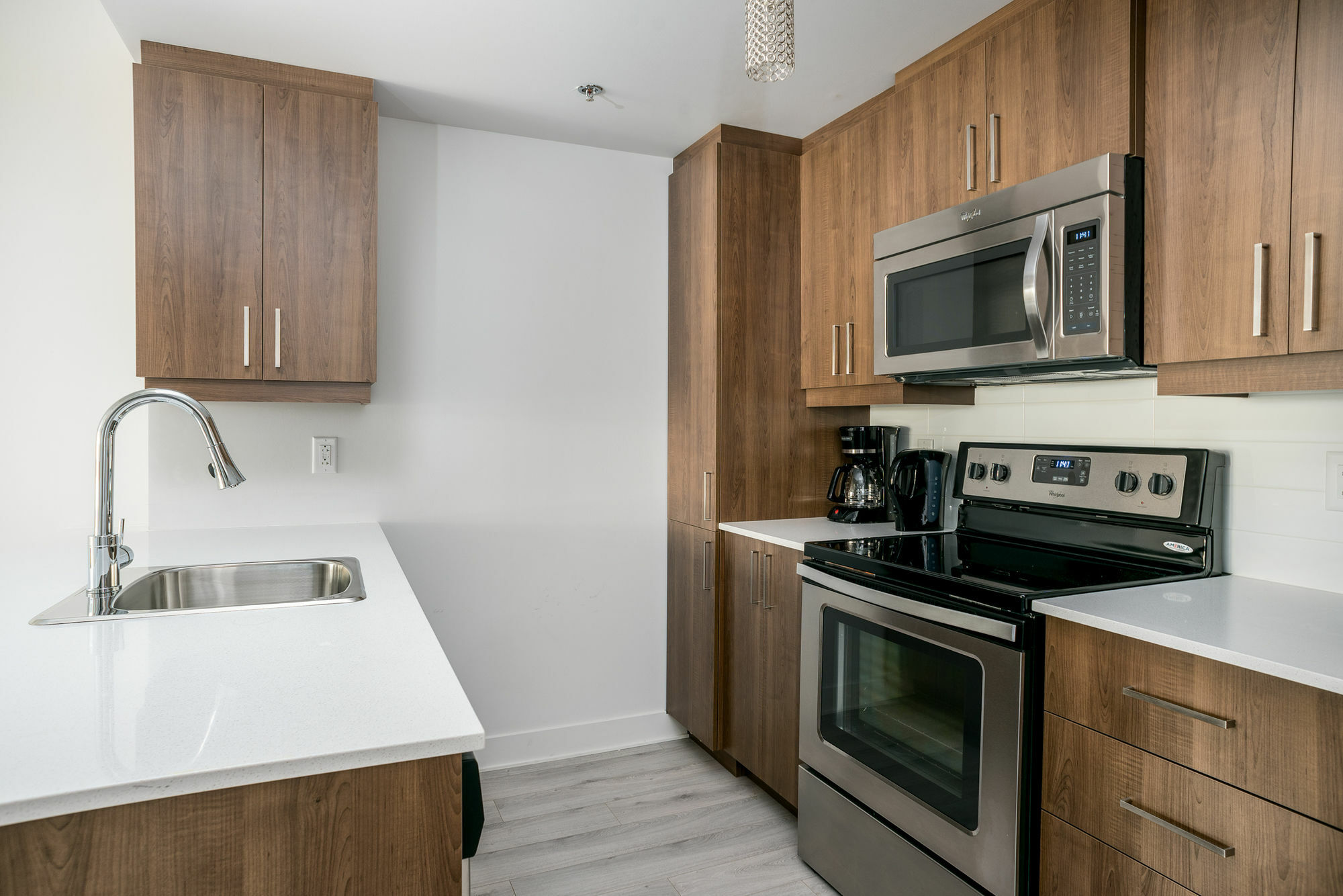 Sunny 1br In Festival Quarter By Sonder