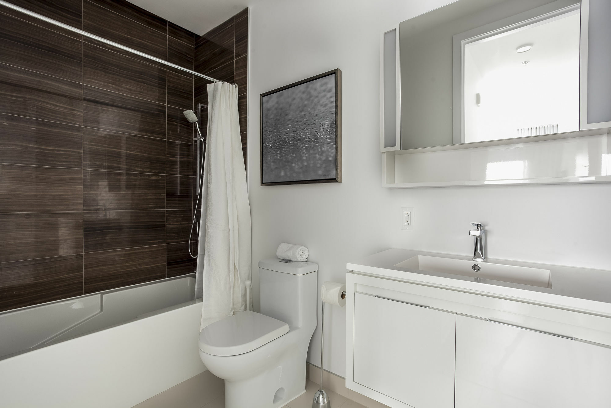 Apartment Sunny 2br In Downtown Mtl By Sonder Montreal