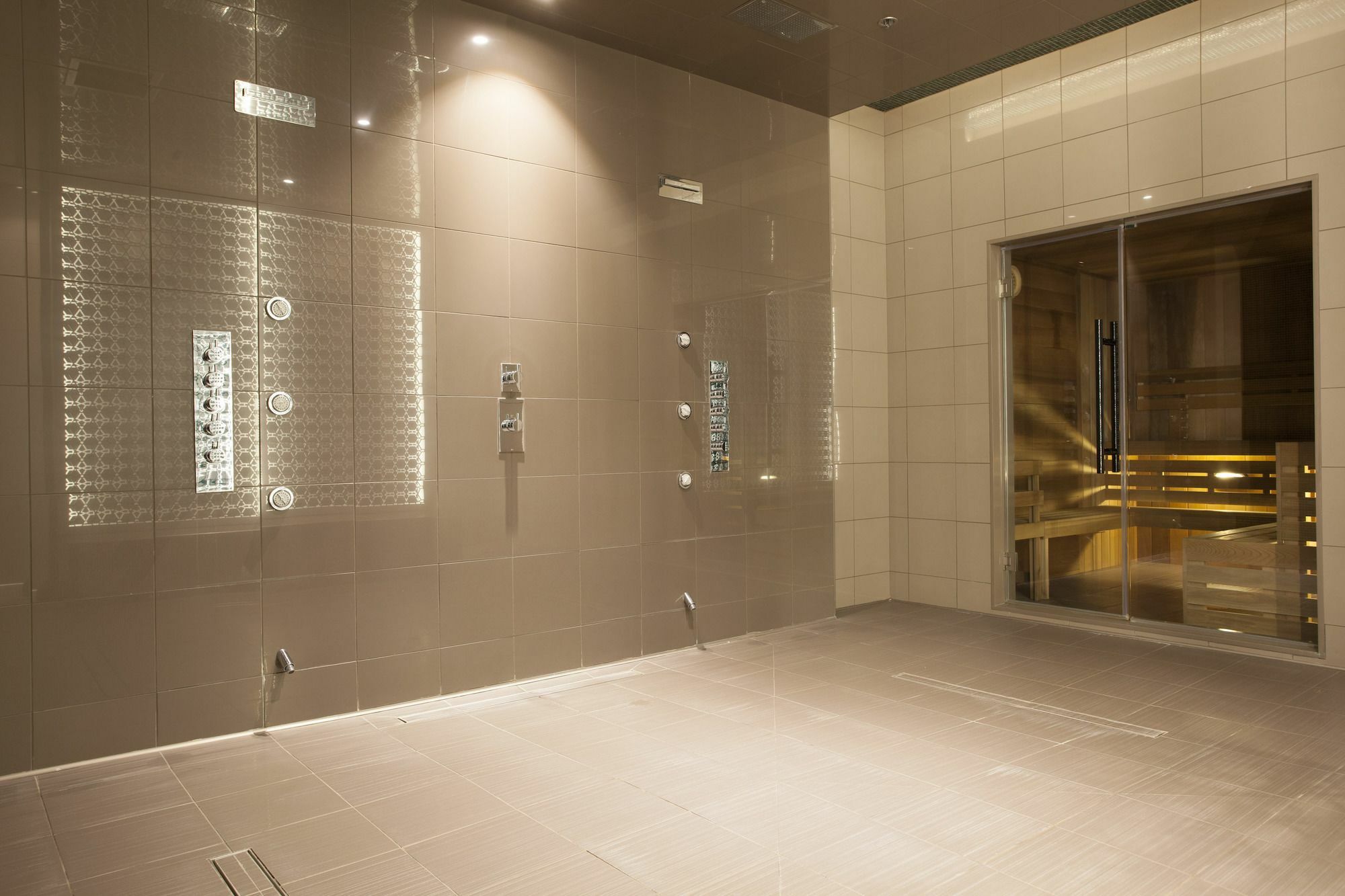 Sunny 2br In Downtown Mtl By Sonder Apartment Montreal