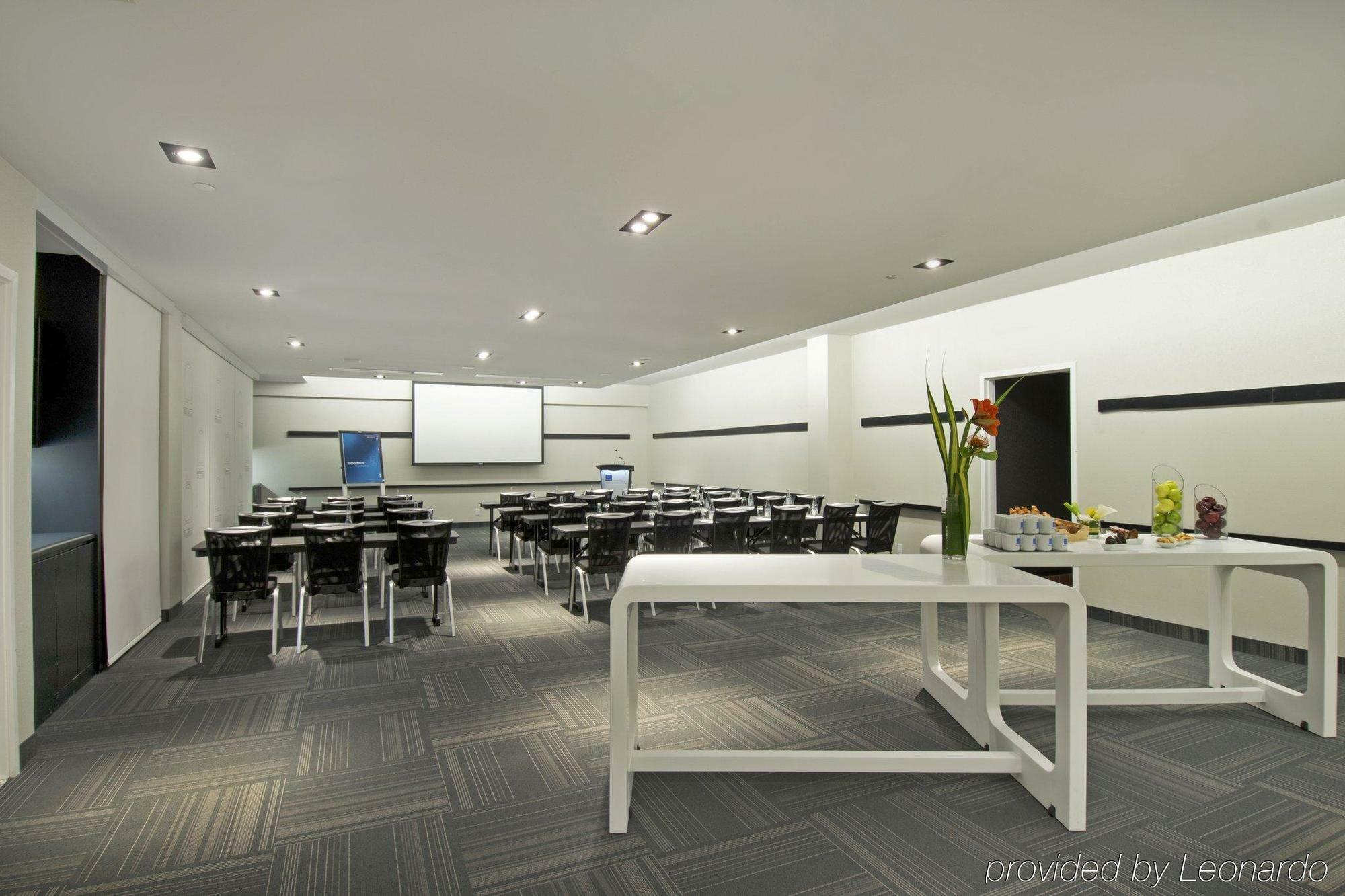 Novotel Center