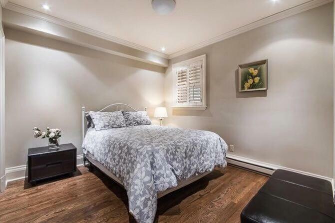 Super Beautiful Near Mcgill &concordia University In Downtown Apartment *