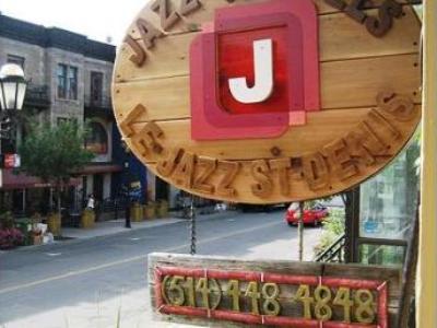 Le Jazz St. Denis Hotel Montreal