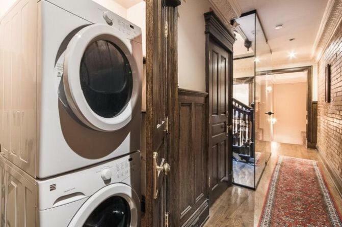 Super Beautiful Near Mcgill &concordia University In Downtown * Montreal