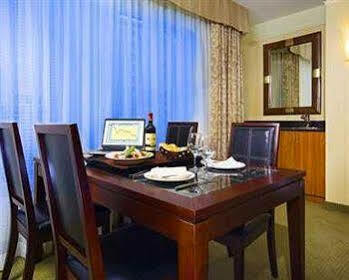Hotel Hilton Garden Centre-ville 4*