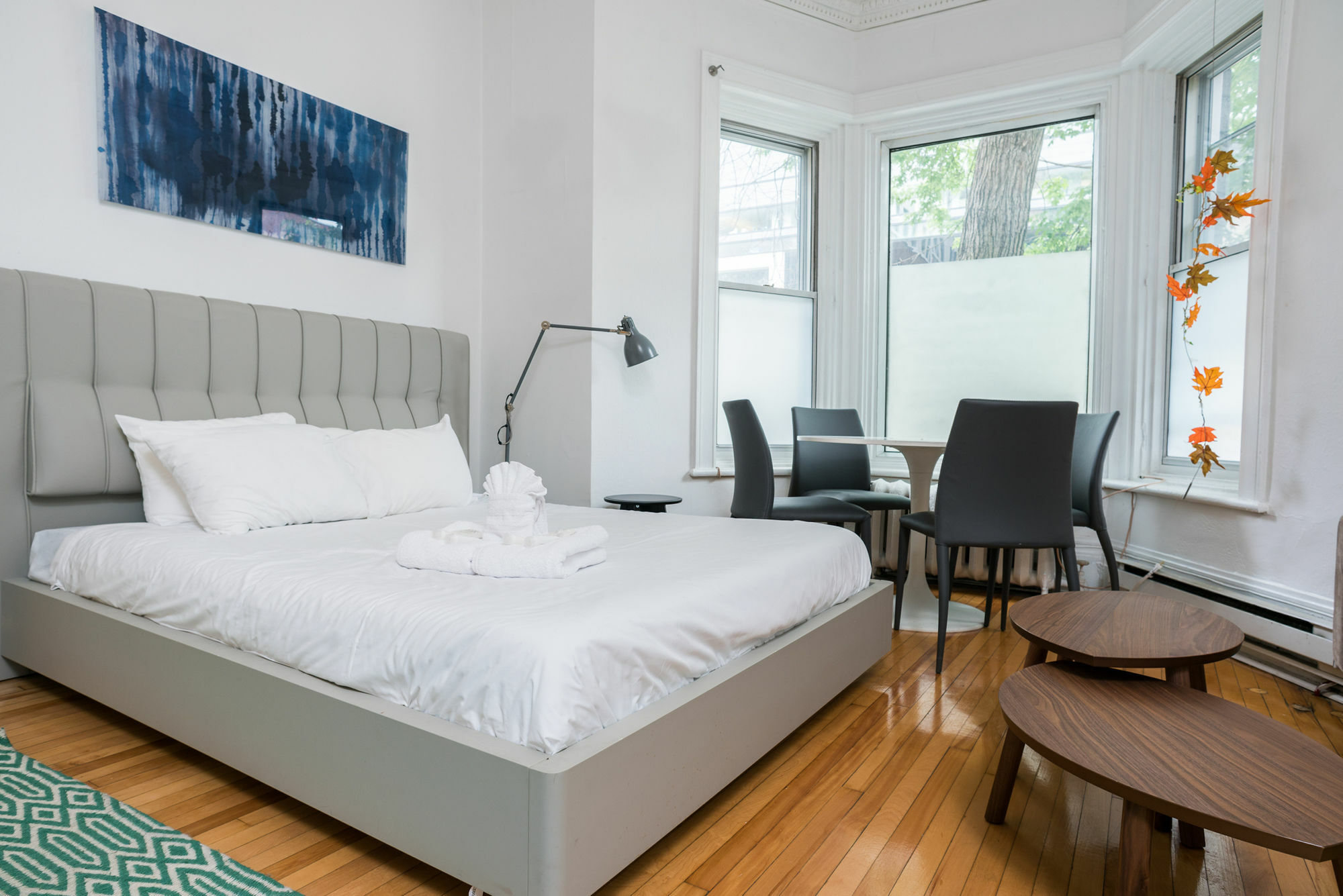 Chic In Milton Park By Sonder