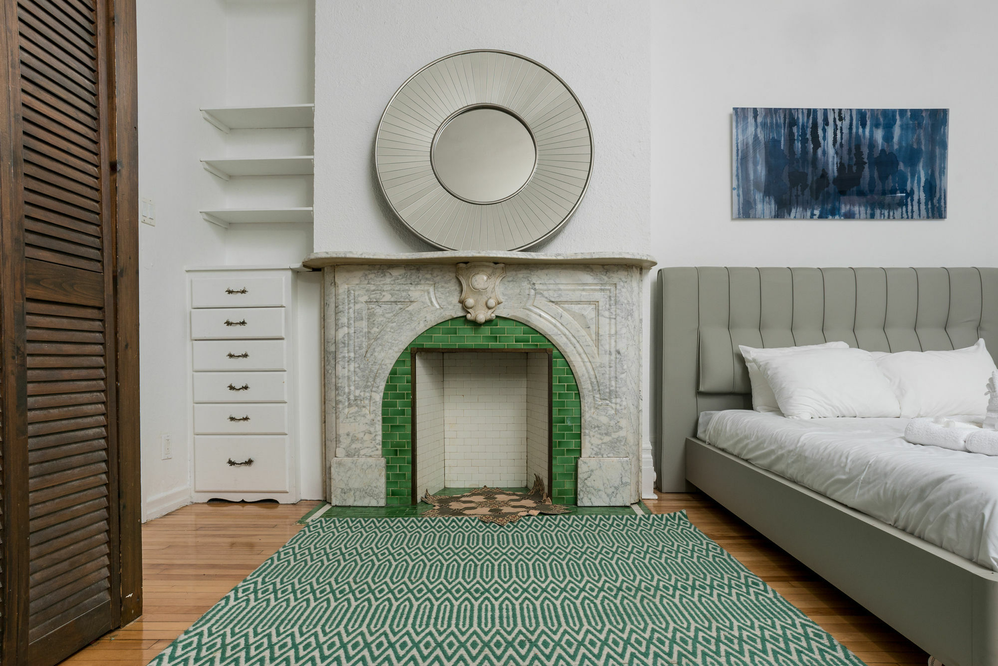 Apartment Chic In Milton Park By Sonder Montreal