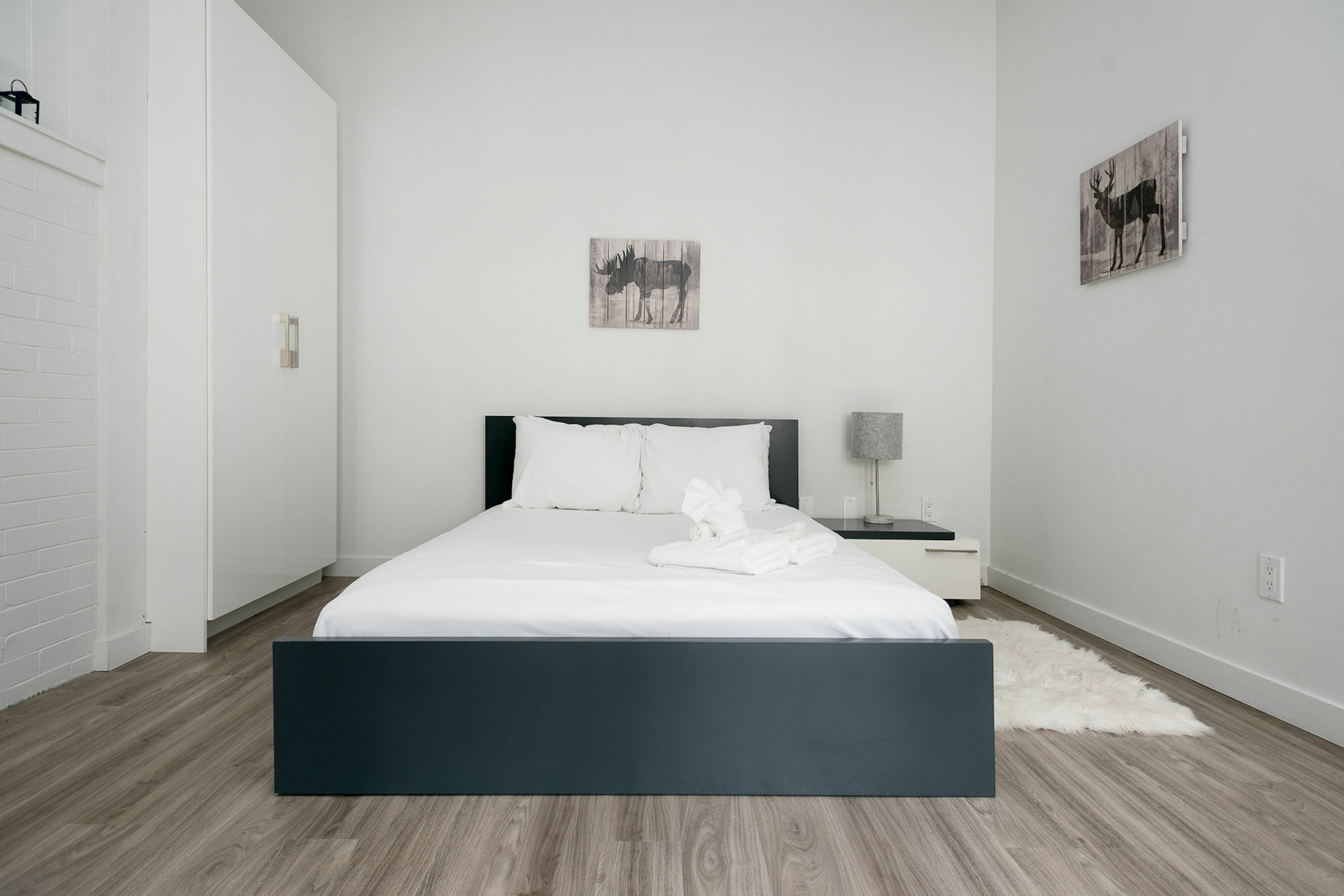 Apartment Bohemian 1br In Downtown Mtl By Sonder Montreal