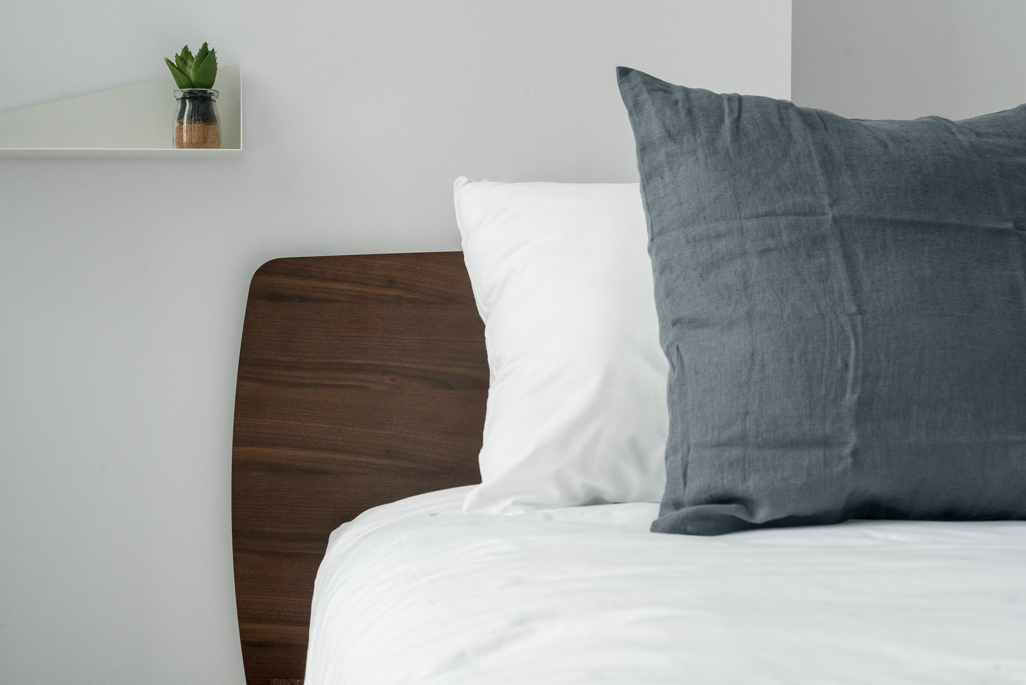 Apartment 1br In Downtown Mtl By Sonder