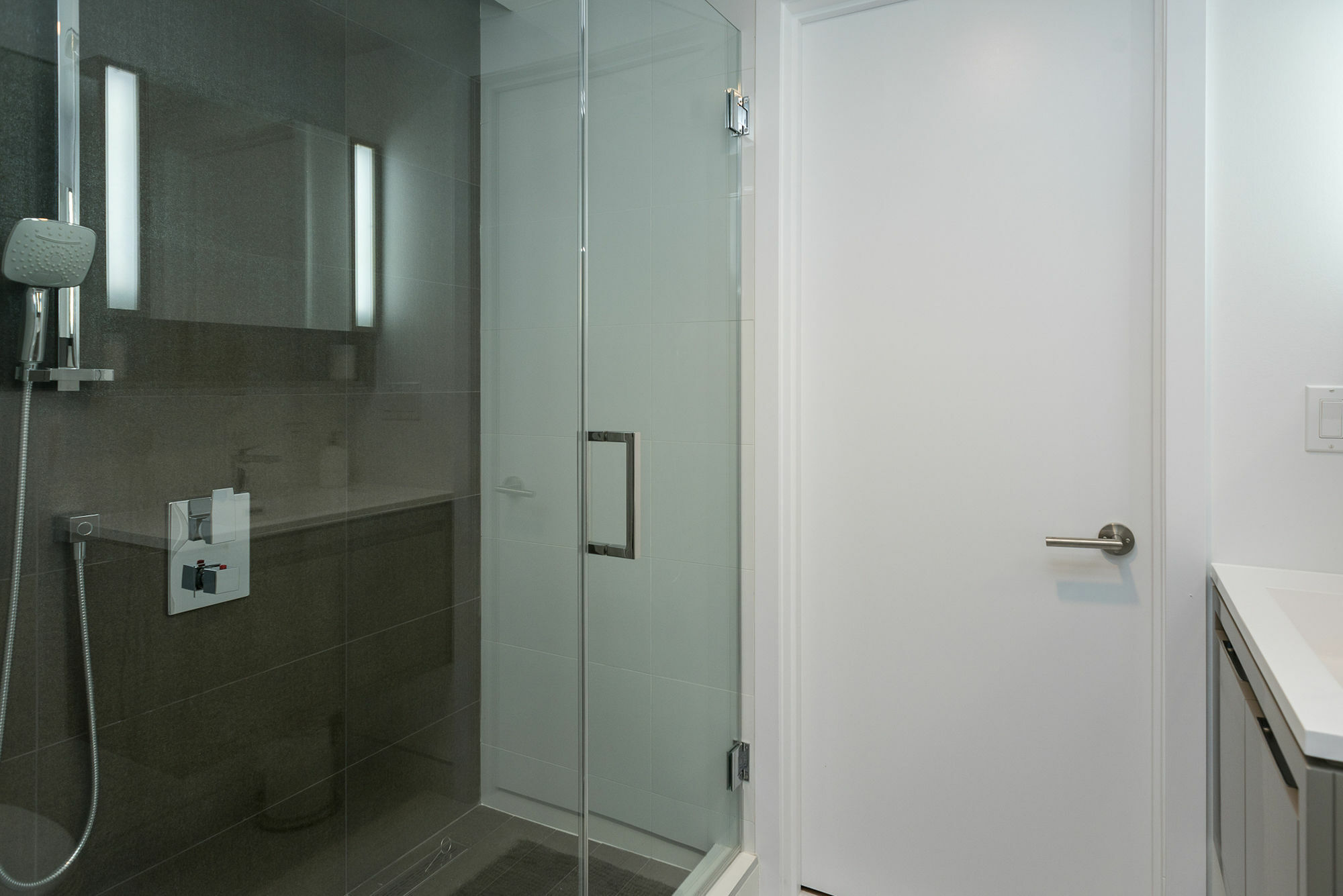 1br In Downtown Mtl By Sonder Montreal
