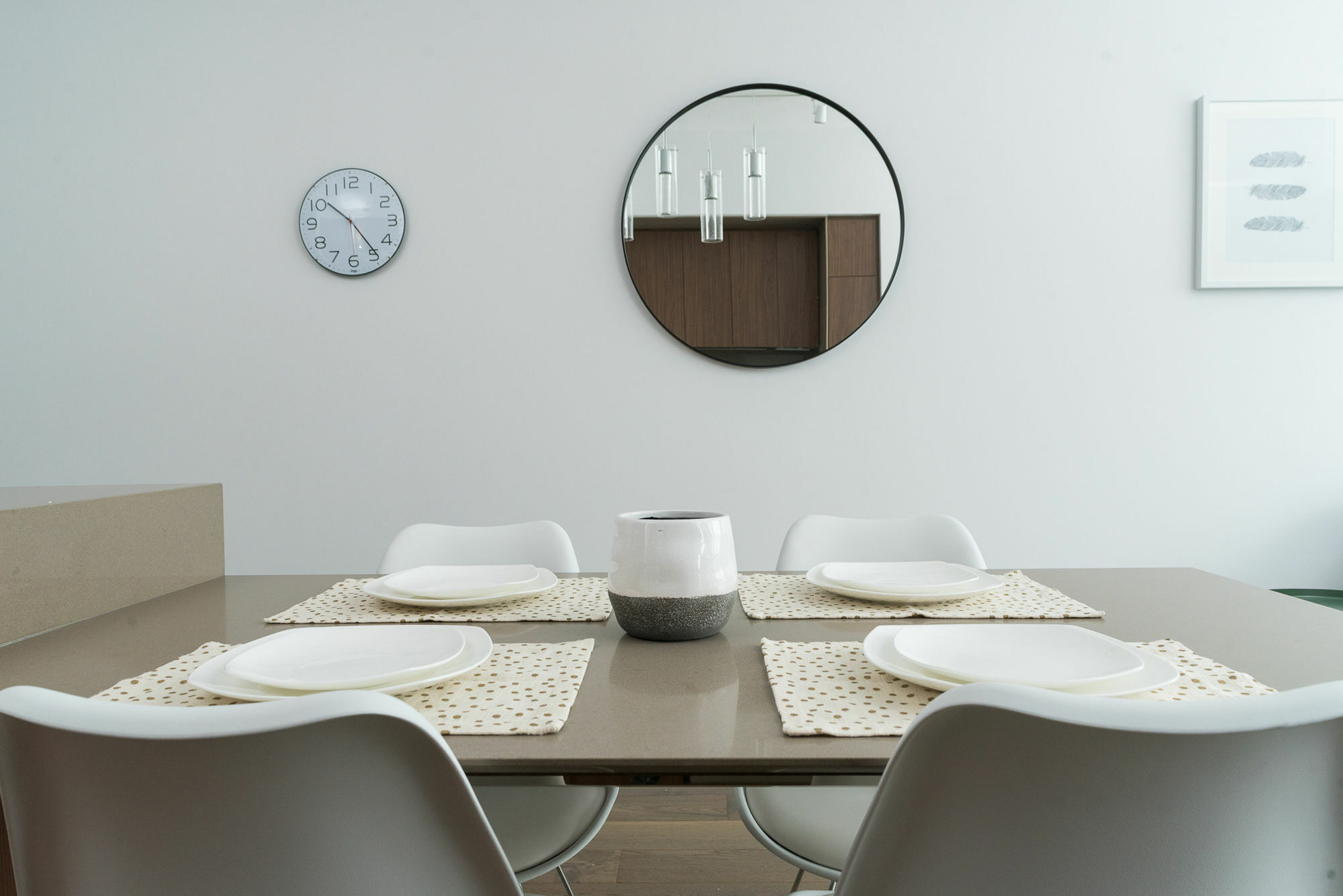 1br In Downtown Mtl By Sonder *