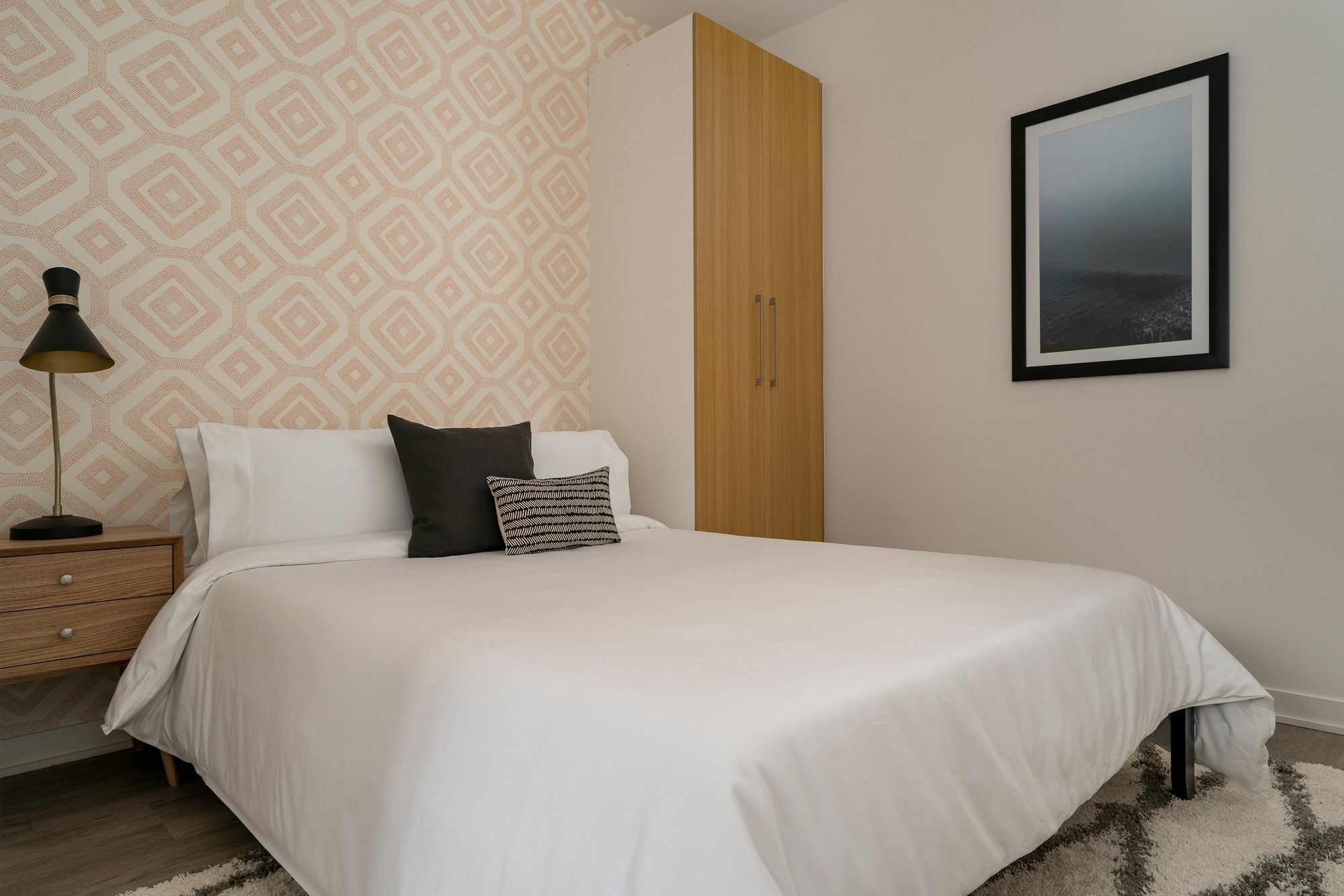 Chic 1br In Quartier Des Spectacles By Sonder *