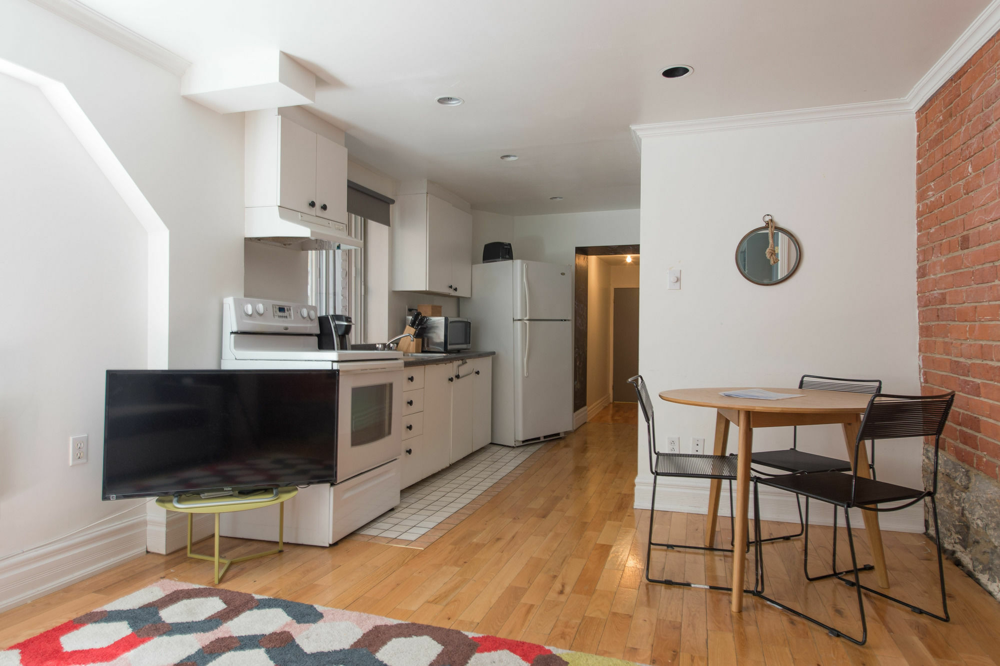 Classic 2br In Milton Park By Sonder Apartment Montreal