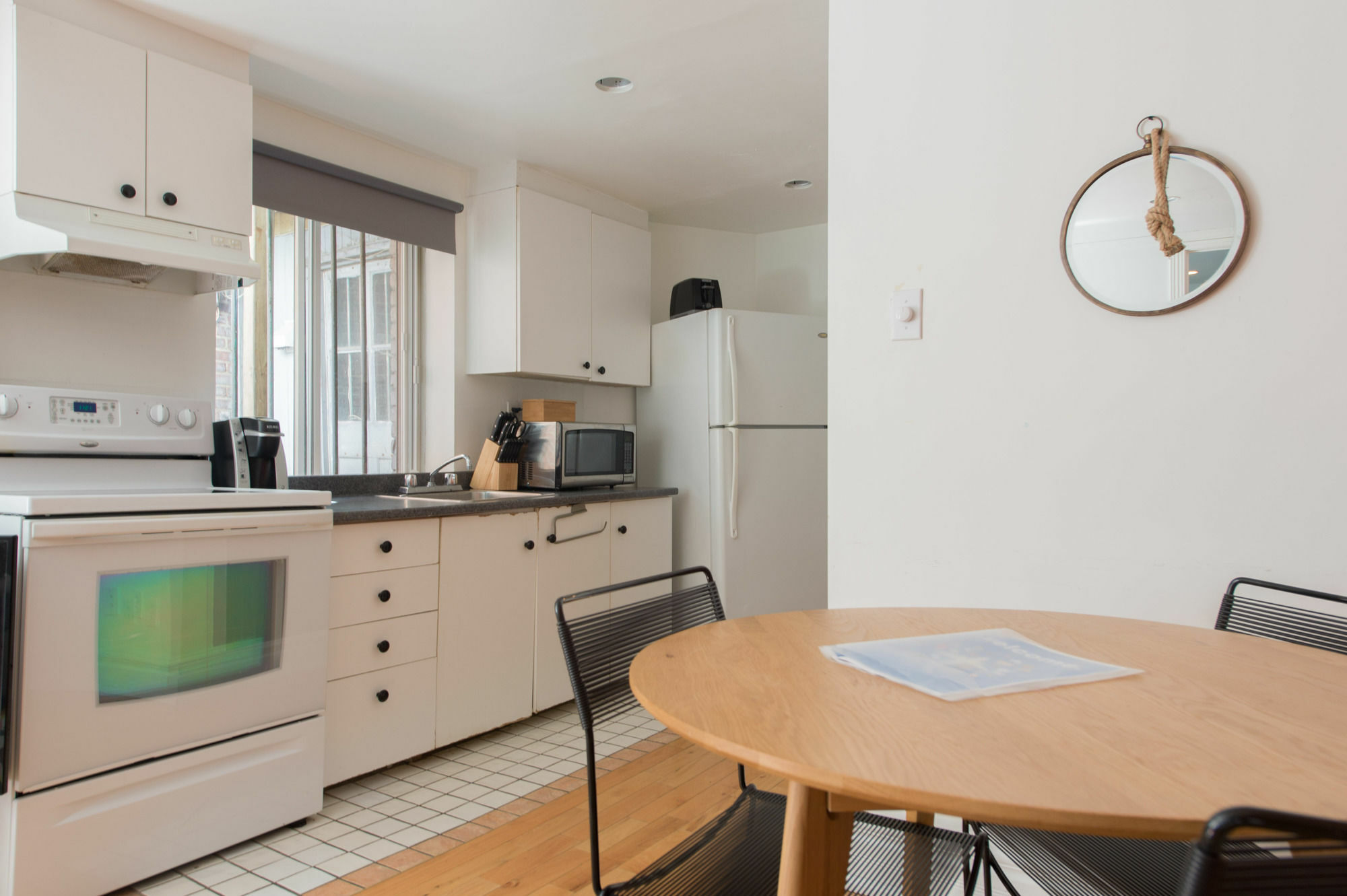 Classic 2br In Milton Park By Sonder