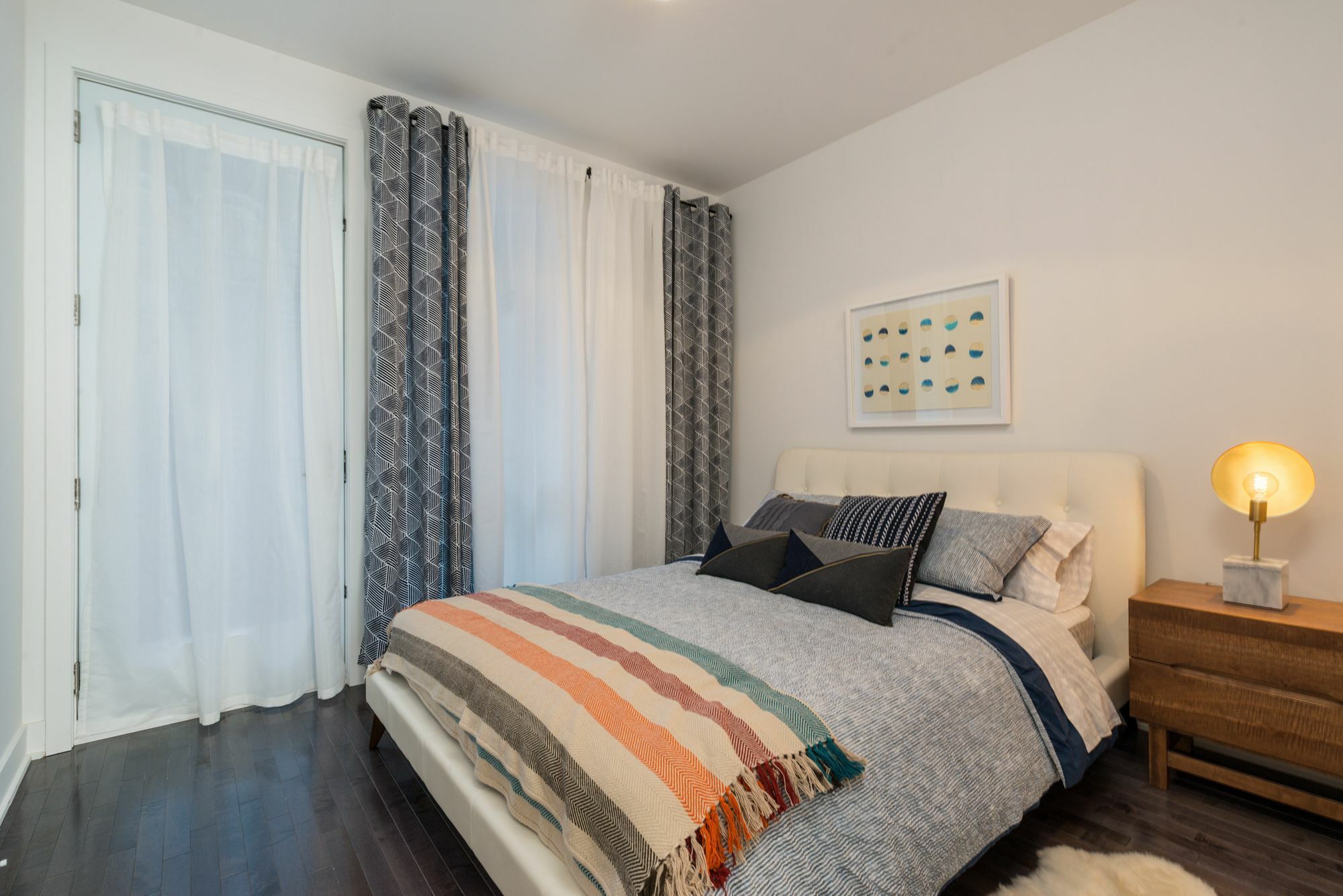 Apartment Stunning 2br On Plateau Mont-royal Montreal