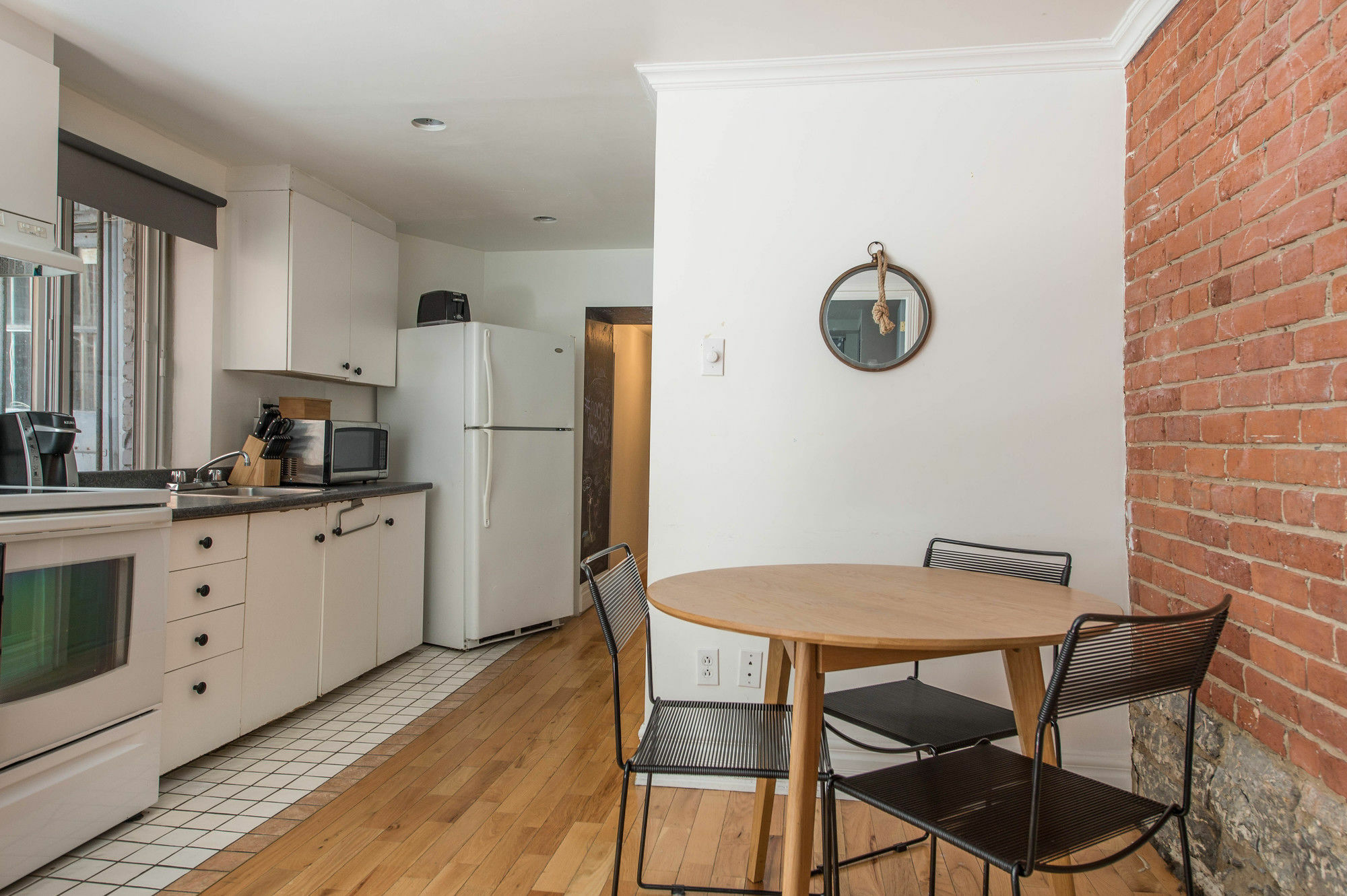 Classic 2br In Milton Park By Sonder *