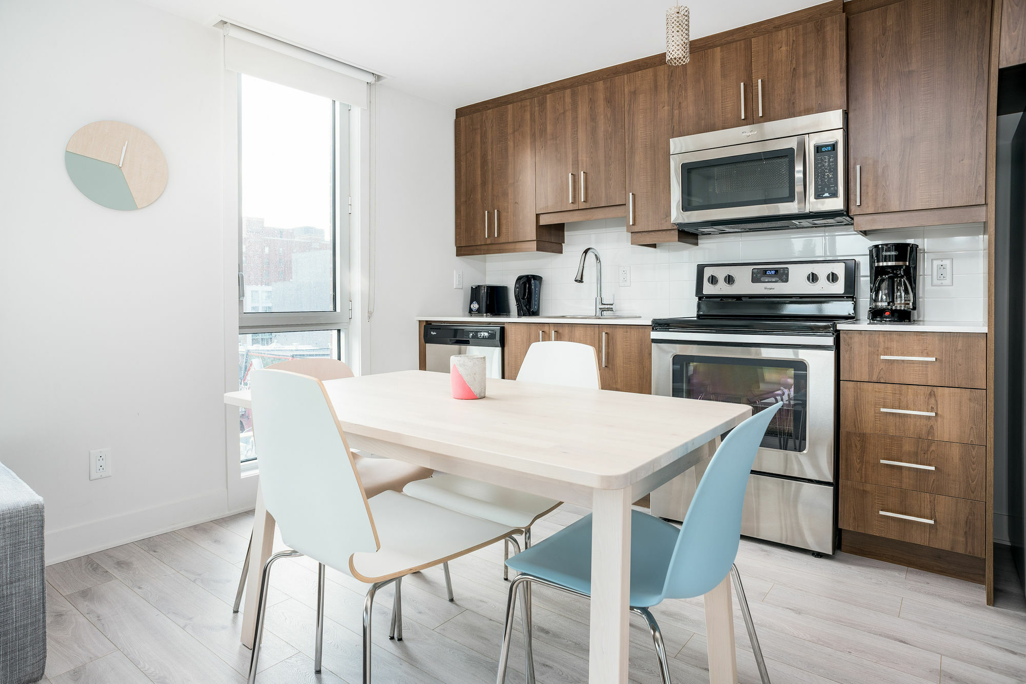 Bright 2br In Festival Quarter By Sonder Montreal
