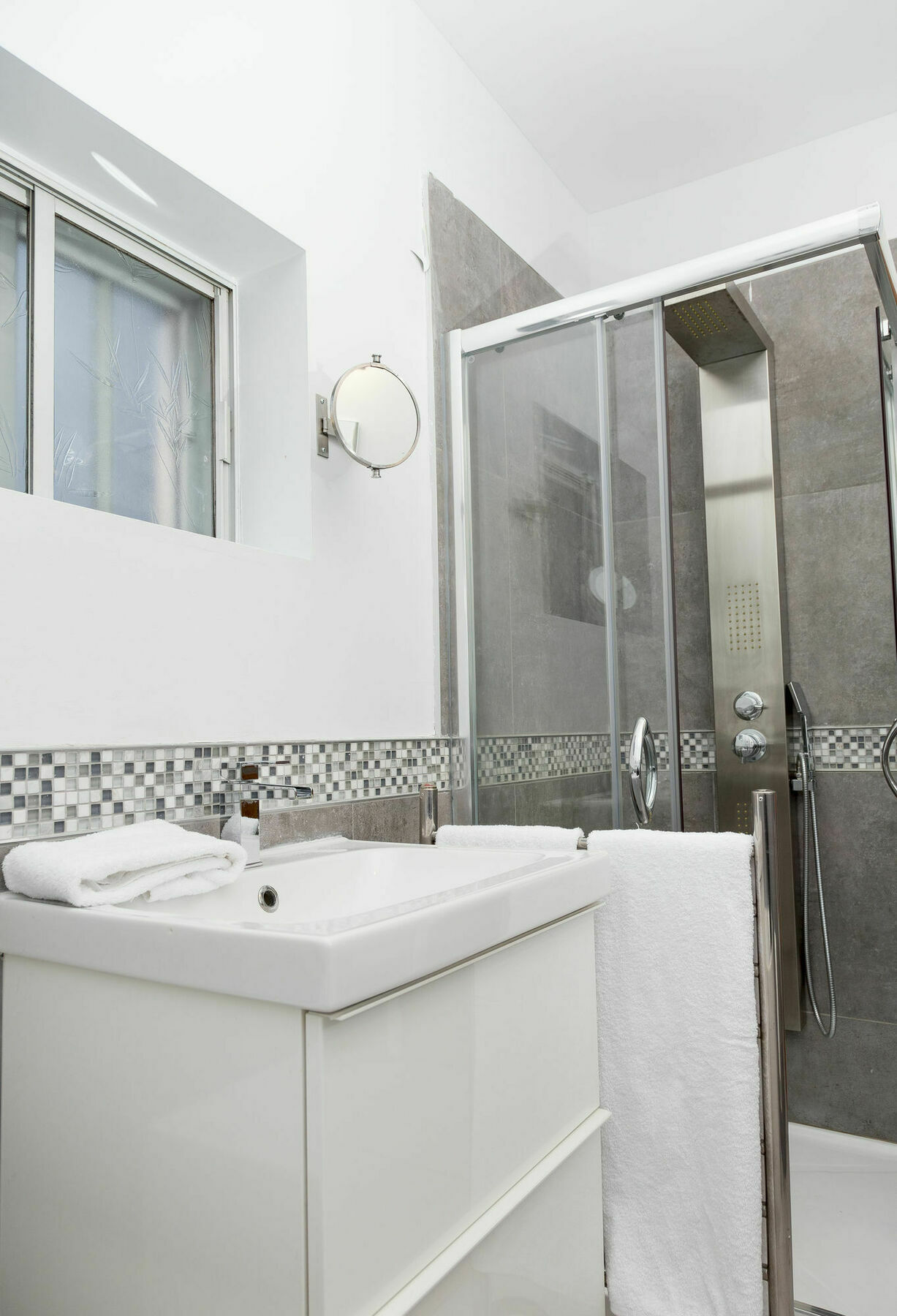Hip 2br In St Henri By Sonder Montreal