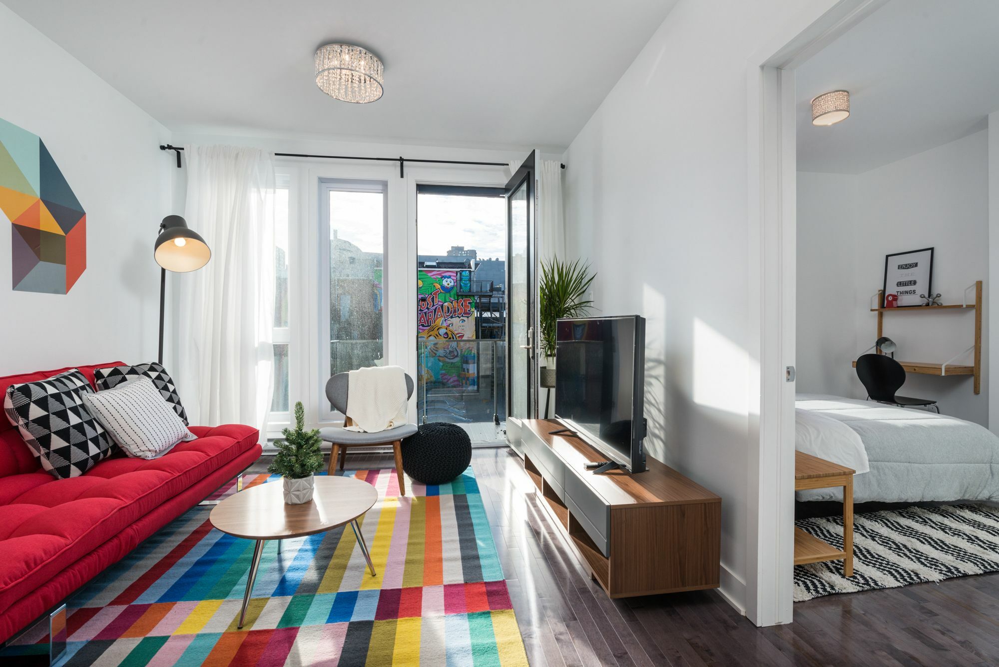 Stunning 2br On Plateau Mont-royal Montreal
