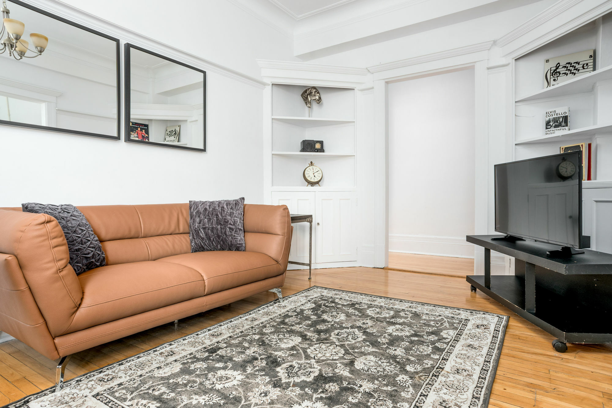 Expansive 4br In Milton Park By Sonder * Montreal
