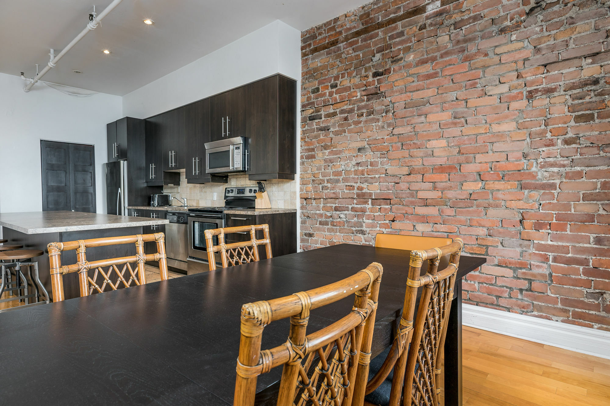 Loft Style 4br In Plateau By Sonder *