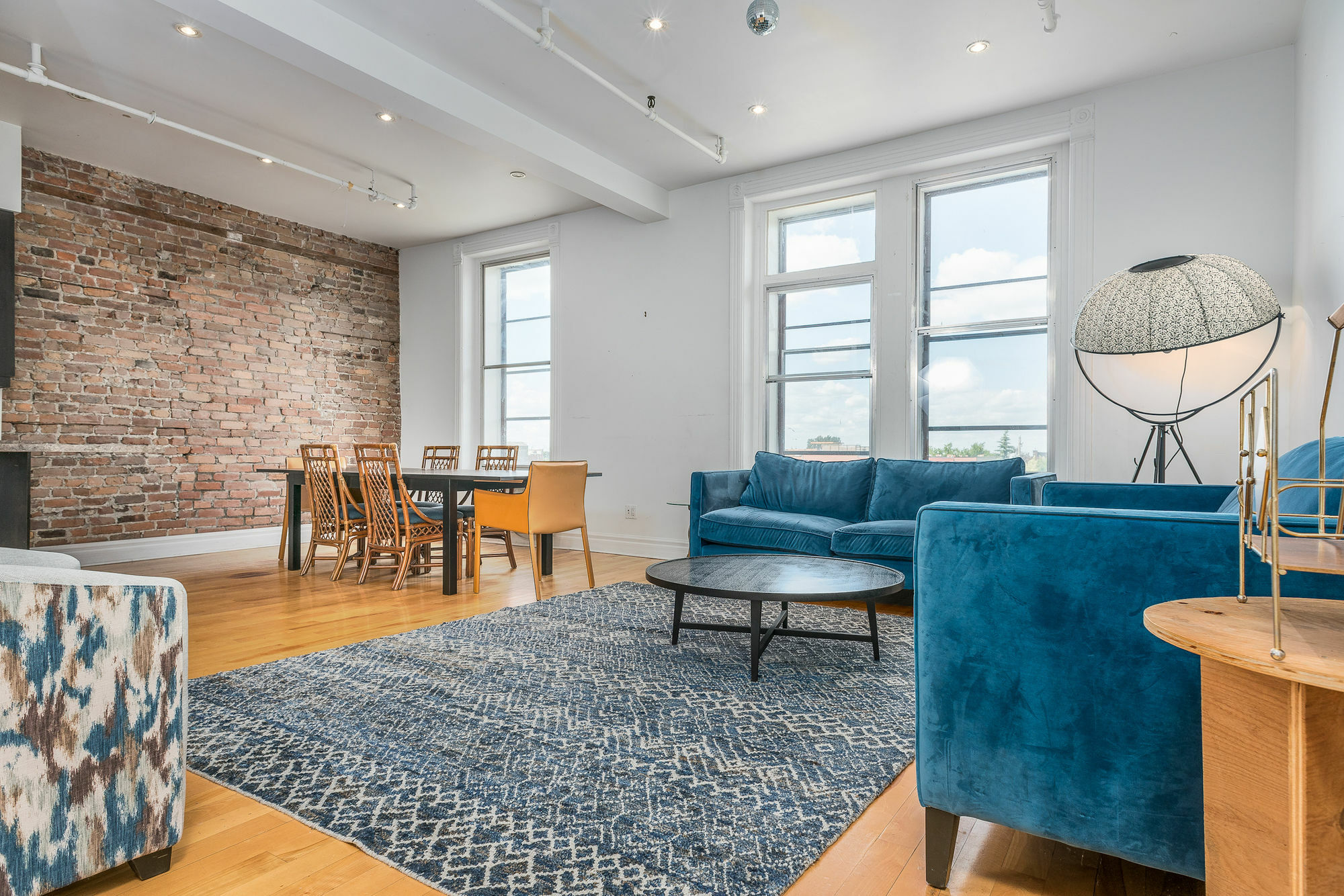 Loft Style 4br In Plateau By Sonder * Montreal