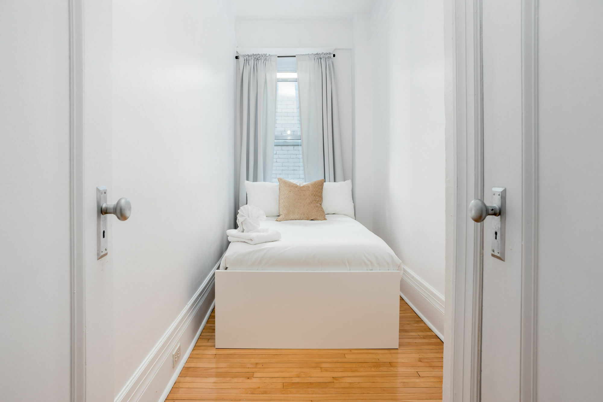 Expansive 4br In Milton Park By Sonder Apartment