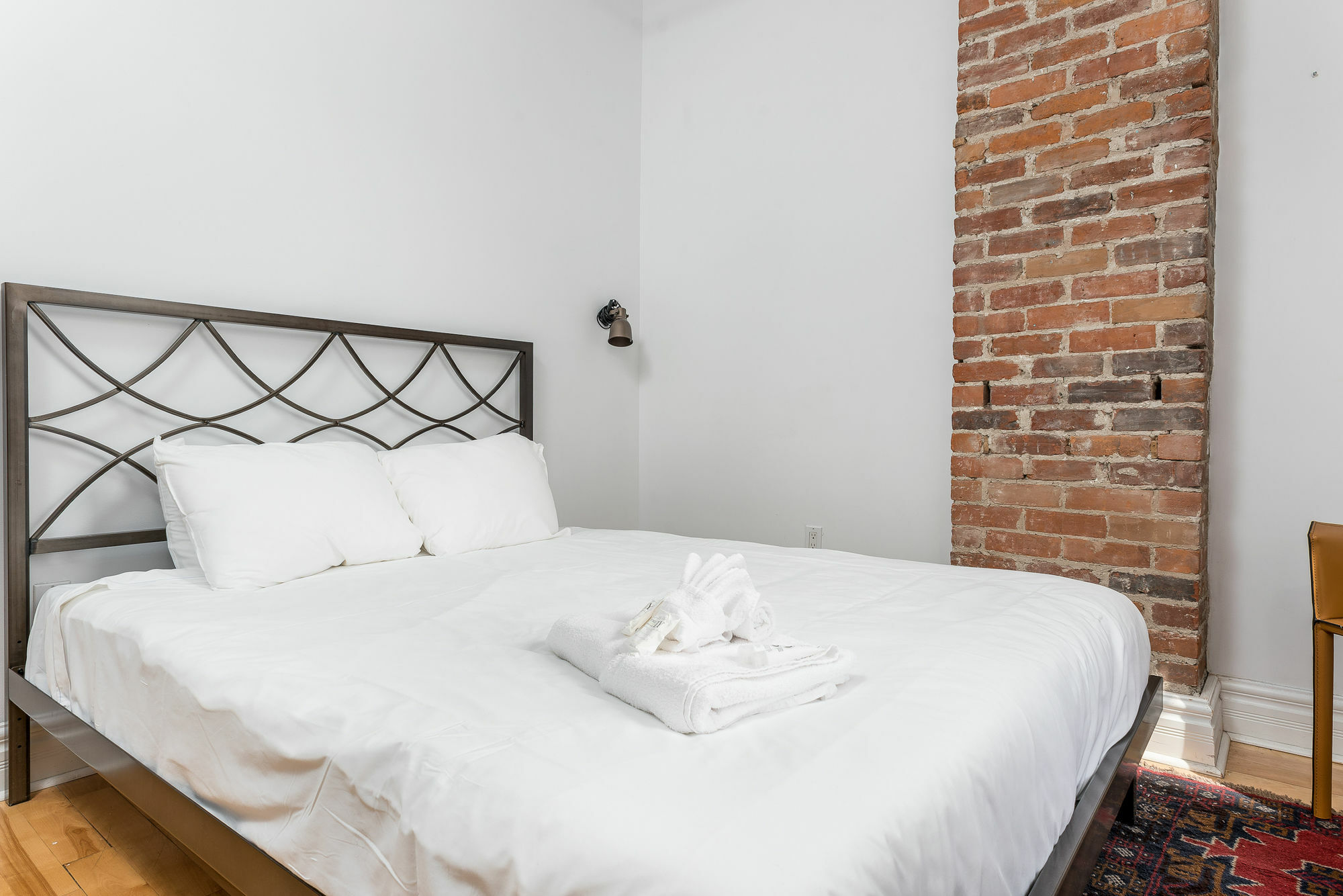 Loft Style 4br In Plateau By Sonder