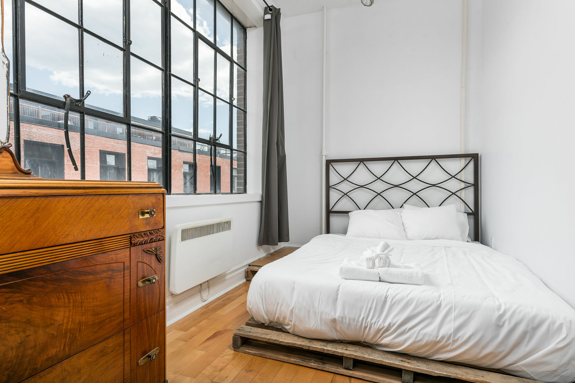 Loft Style 4br In Plateau By Sonder * Montreal
