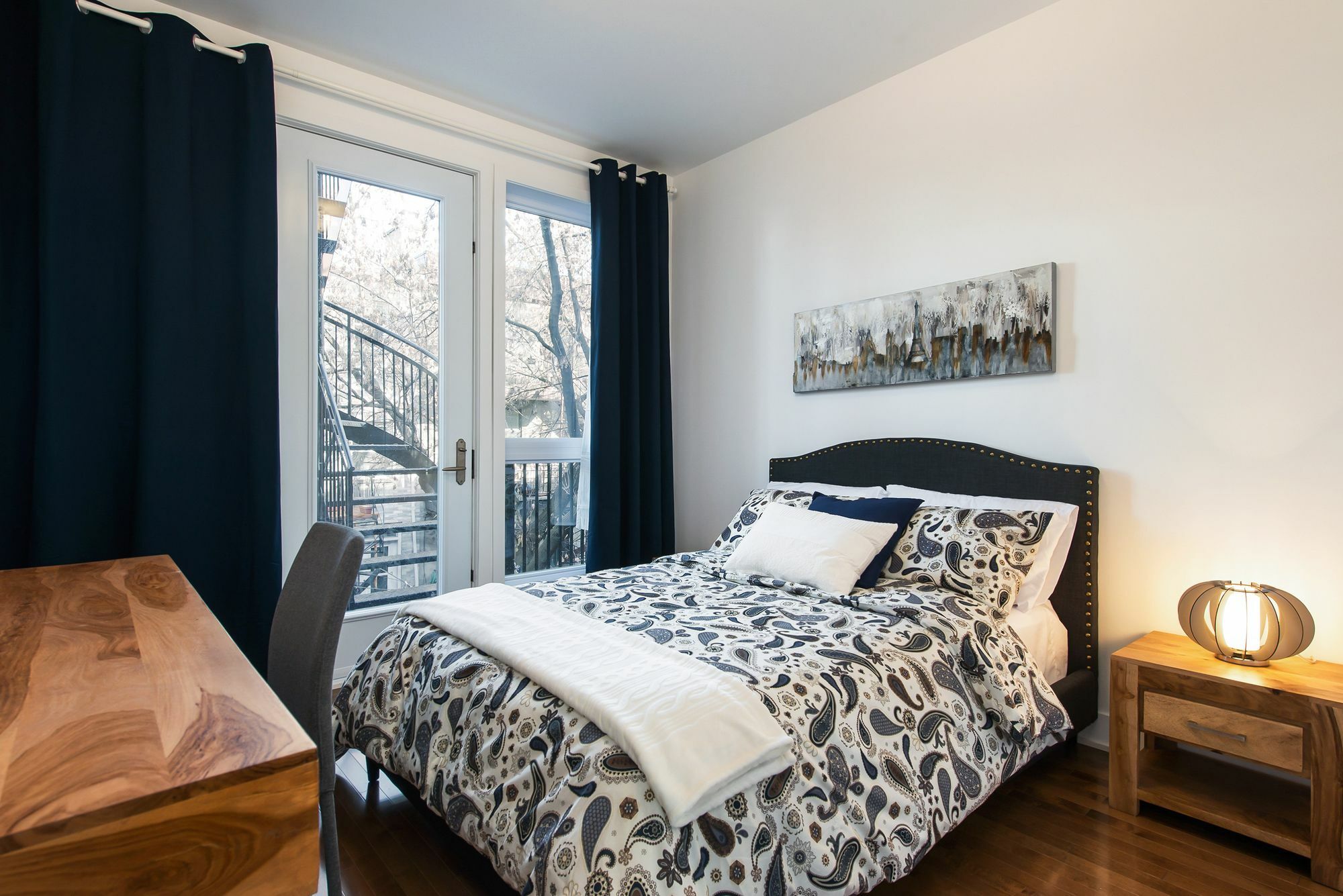 Apartment Sunny 2br On Plateau Mont-royal By Homefeel