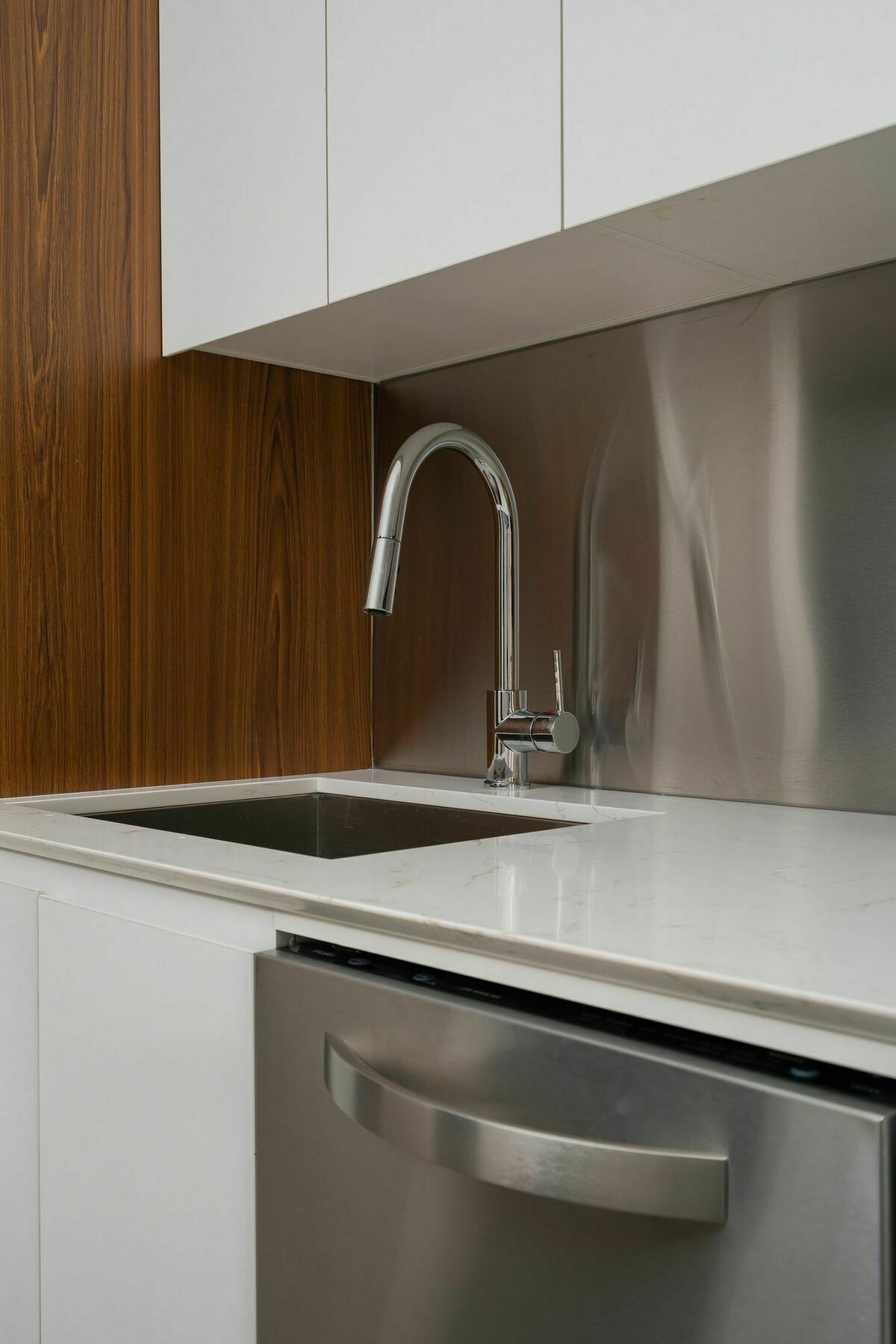 1br In Quartier Des Spectacles By Sonder Apartment Montreal