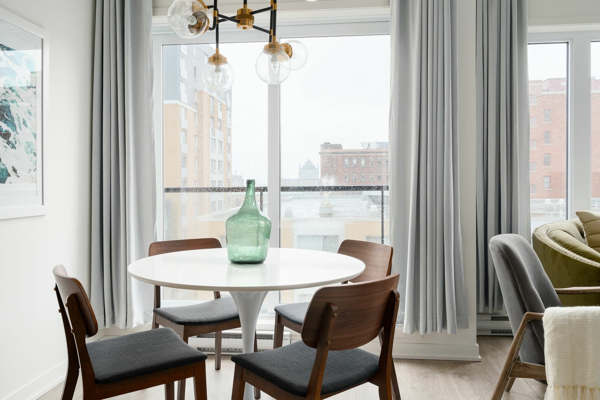1br In Quartier Des Spectacles By Sonder Apartment