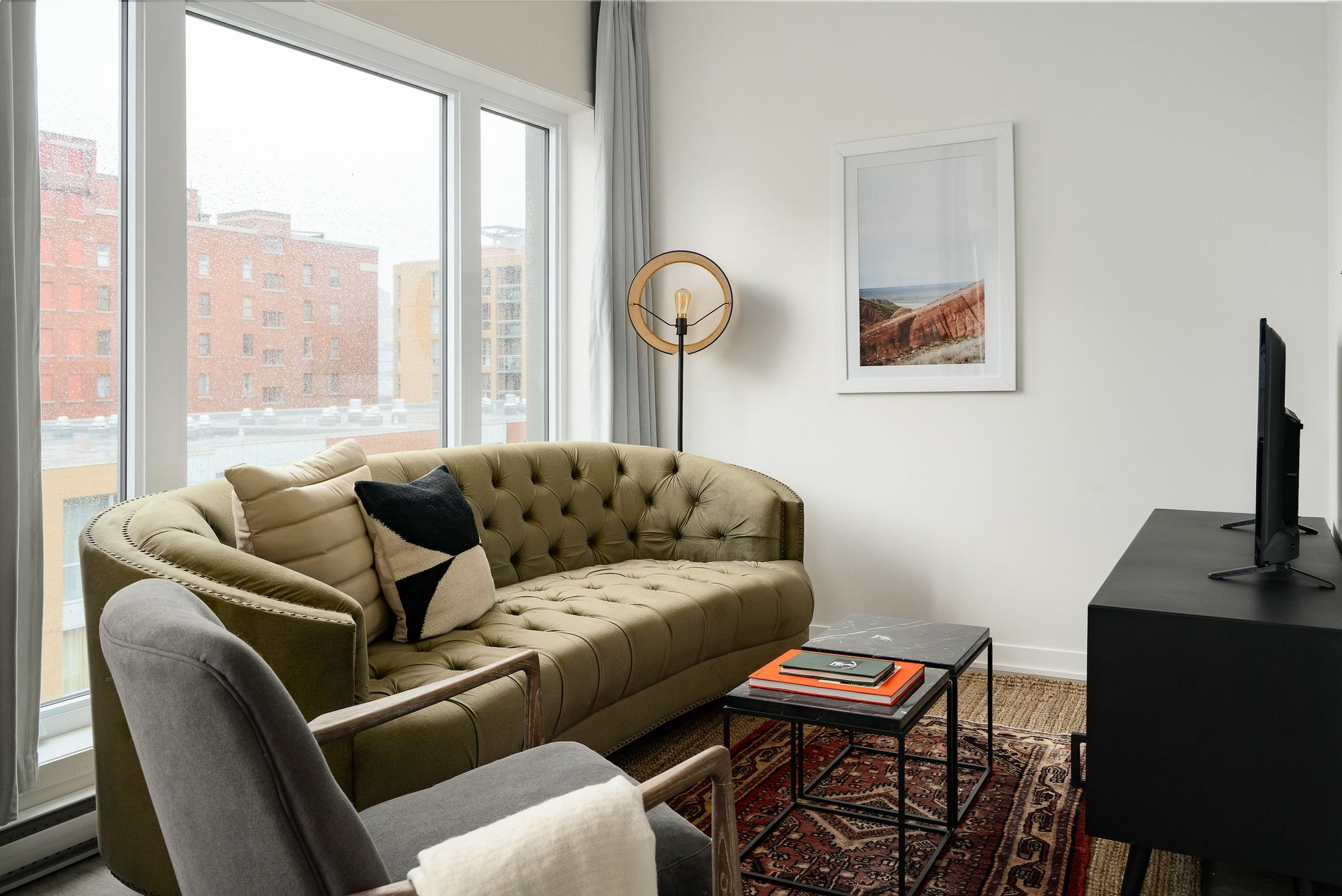 1br In Quartier Des Spectacles By Sonder Apartment