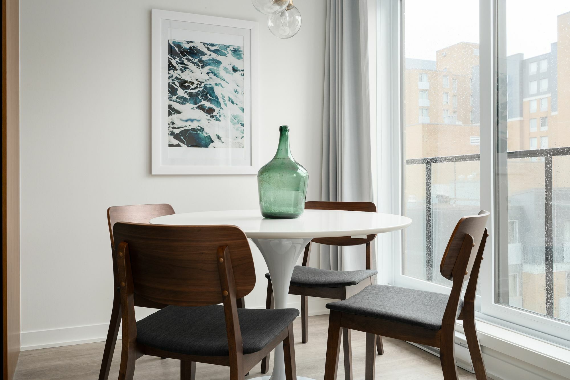 Apartment 1br In Quartier Des Spectacles By Sonder Montreal