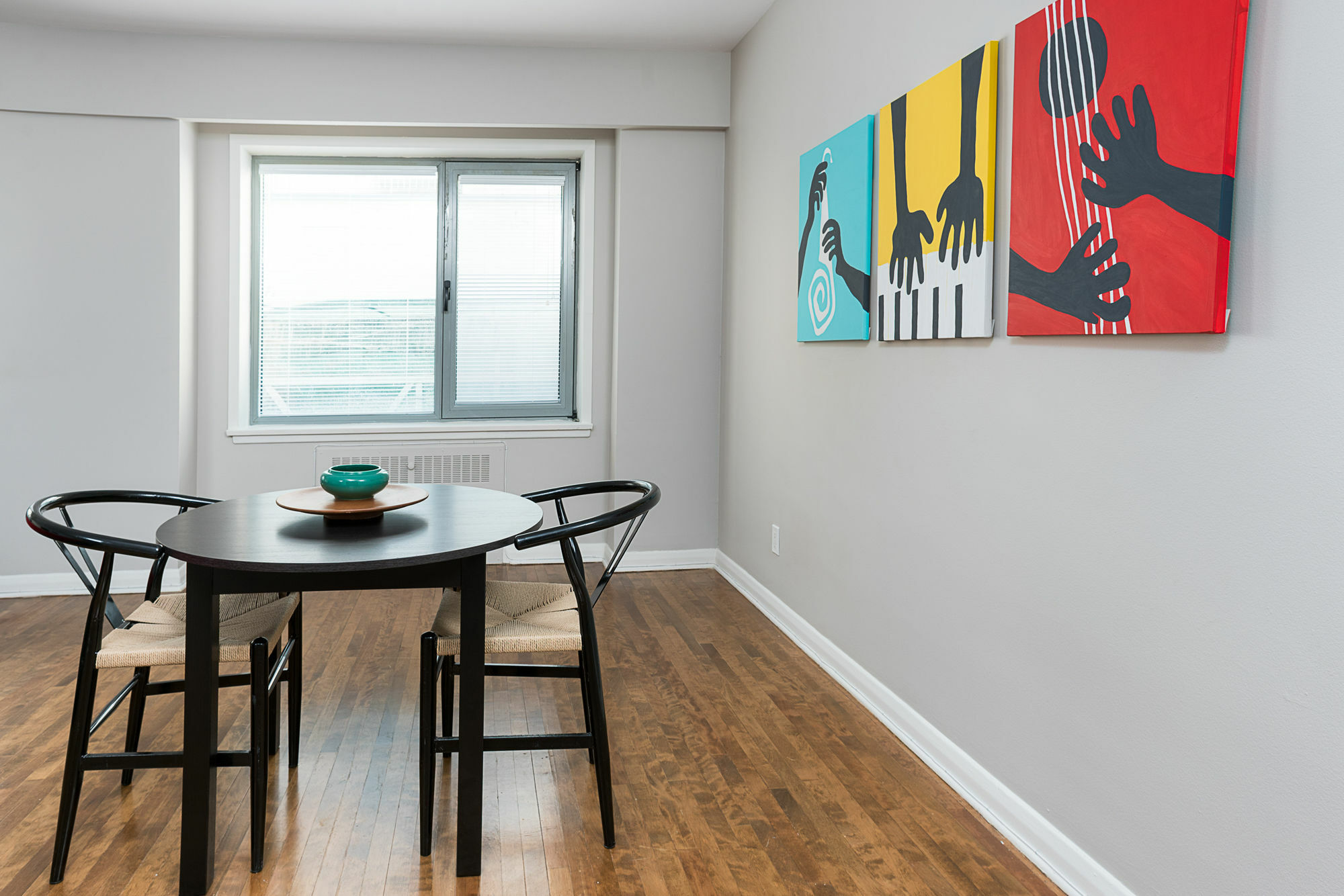 Chic 1br In Downtown Mtl By Sonder *