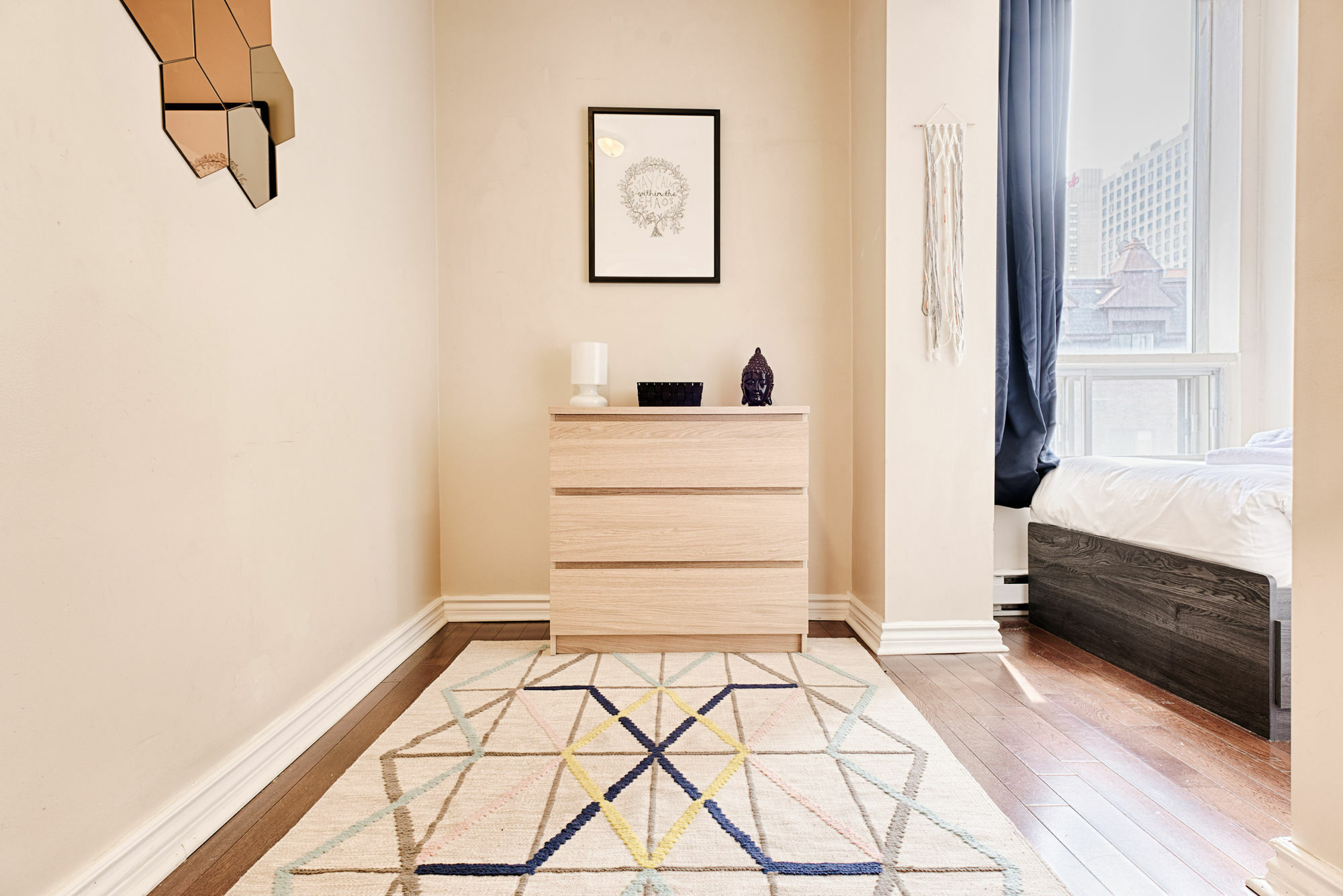 Colorful 4br In The Village By Sonder Montreal