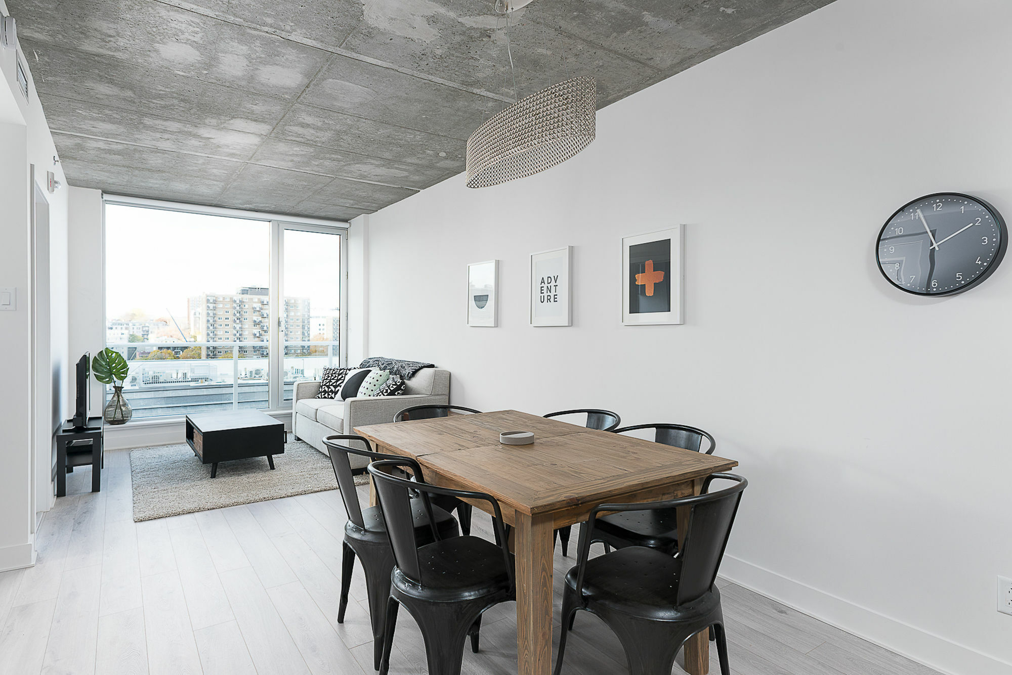 Apartment Grand 1br In Downtown Mtl By Sonder *