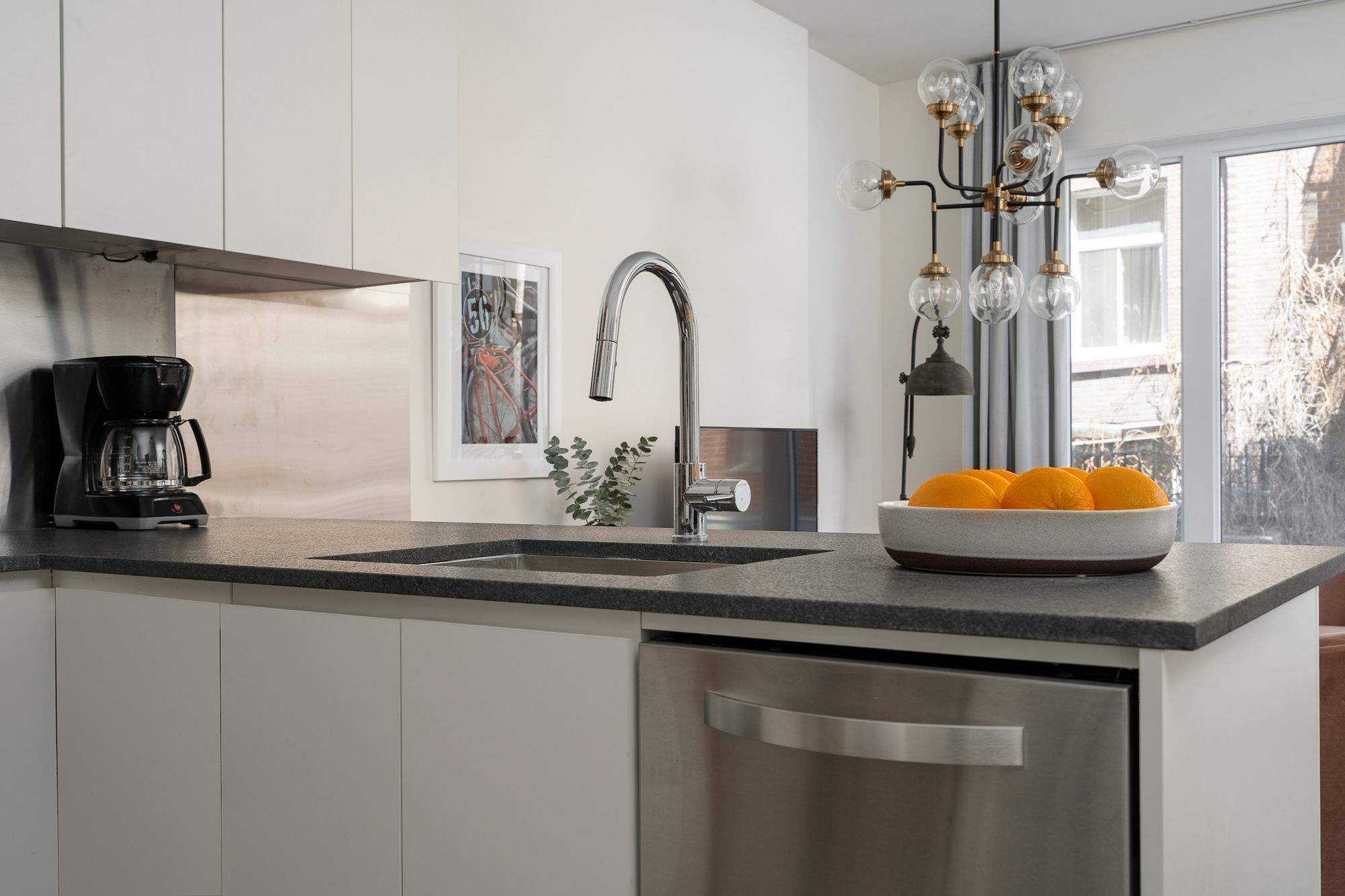 Sharp In Quartier Des Spectacles By Sonder Apartment Montreal