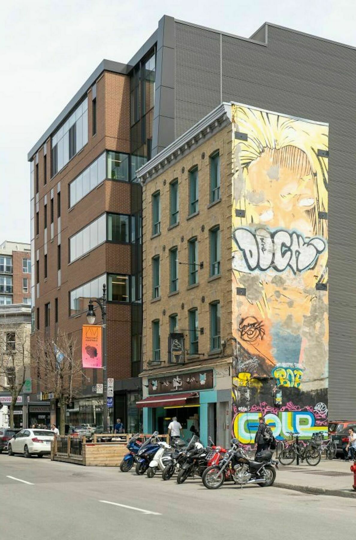 Sharp In Quartier Des Spectacles By Sonder * Montreal