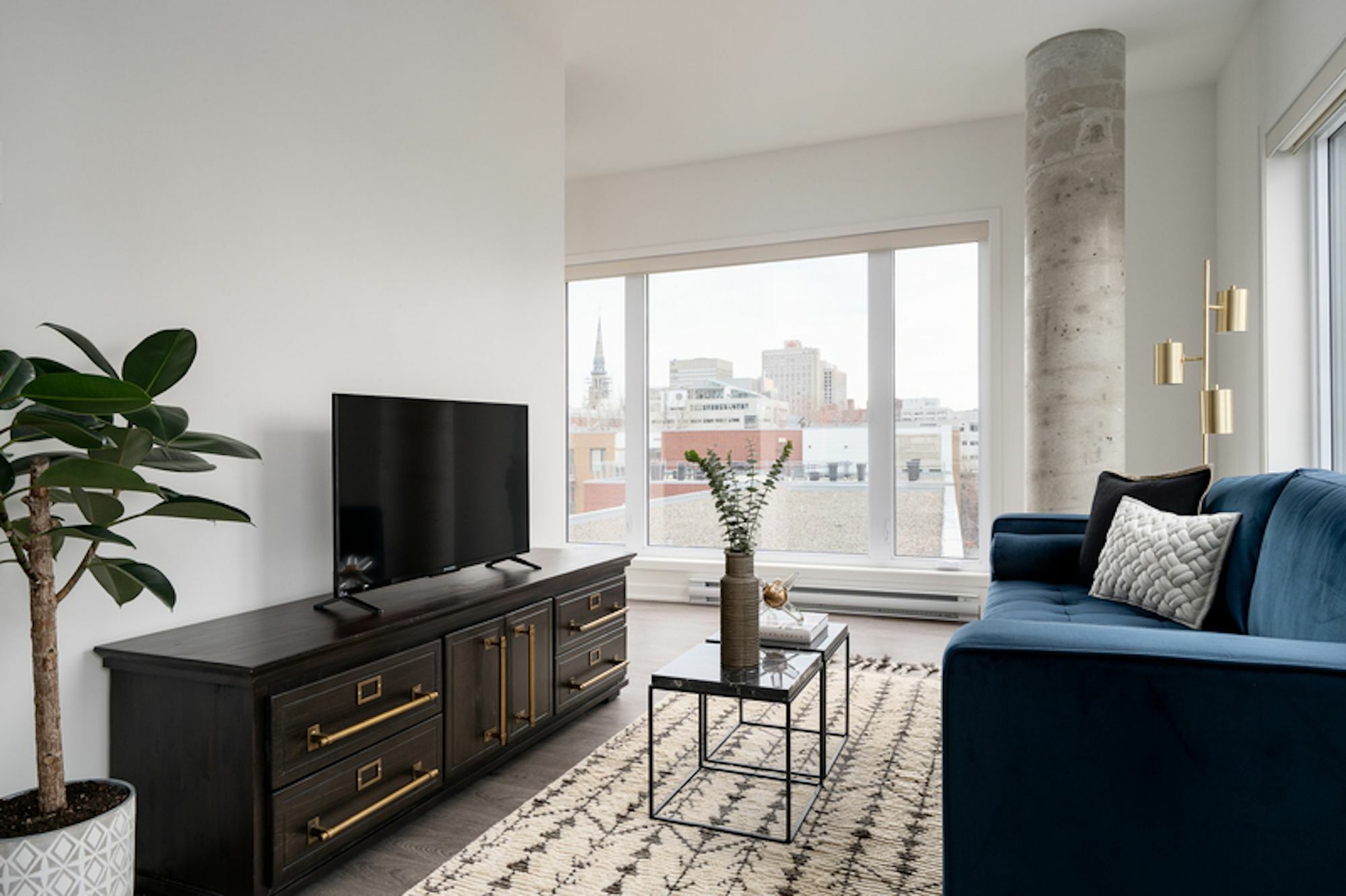 Quaint 1br In Quartier Des Spectacles By Sonder Apartment Montreal